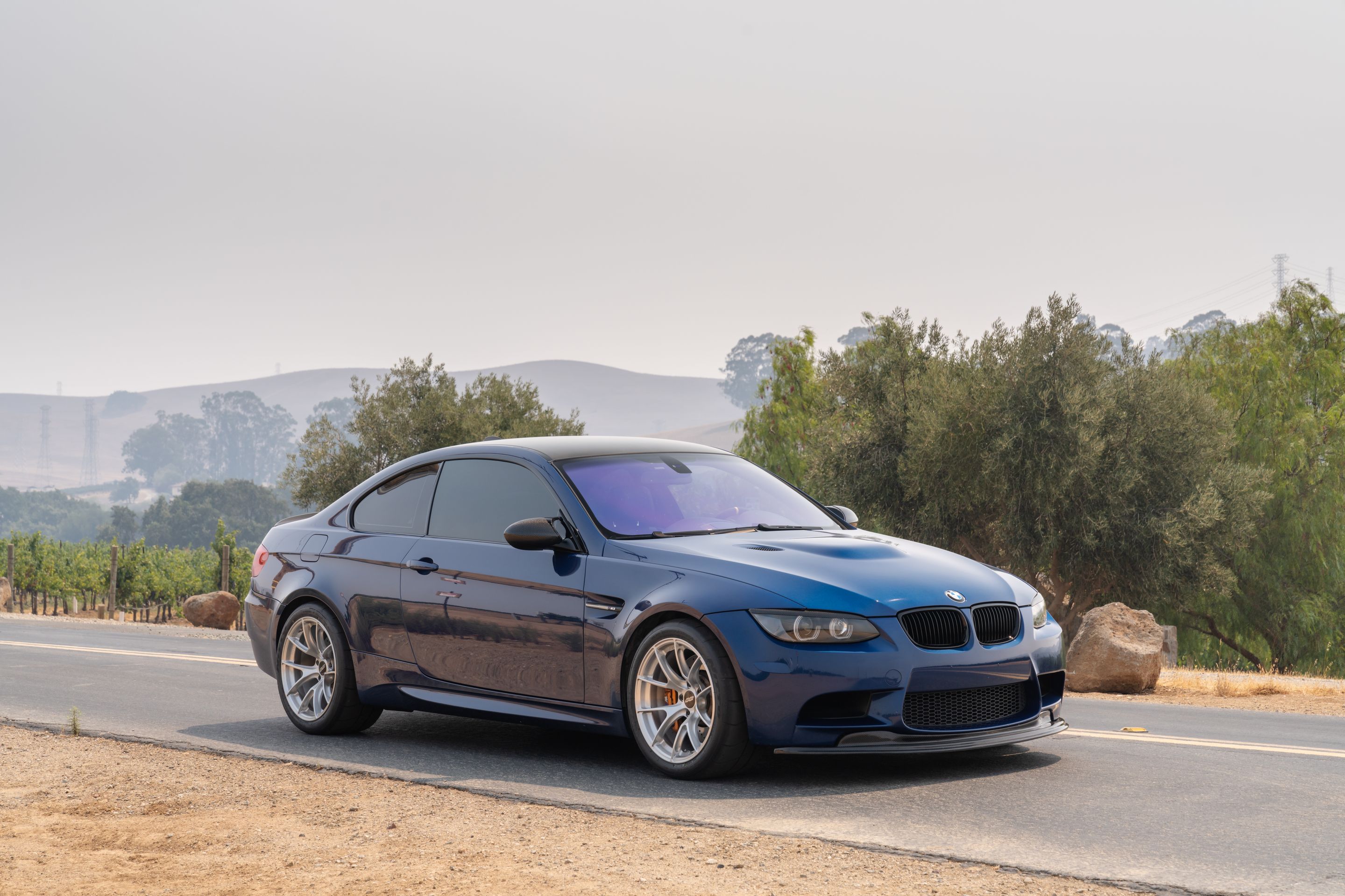 Blue BMW E92 Coupe M3 with 18" VS-5RS Apex wheels in Brushed Clear