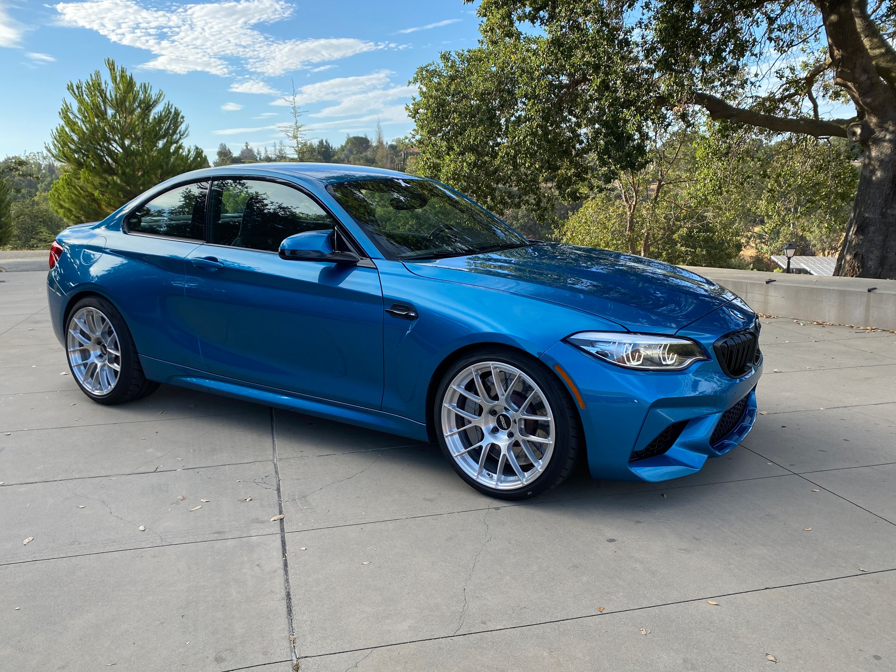 Blue BMW F87 M2 with 19" EC-7RS Apex wheels in Brushed Clear