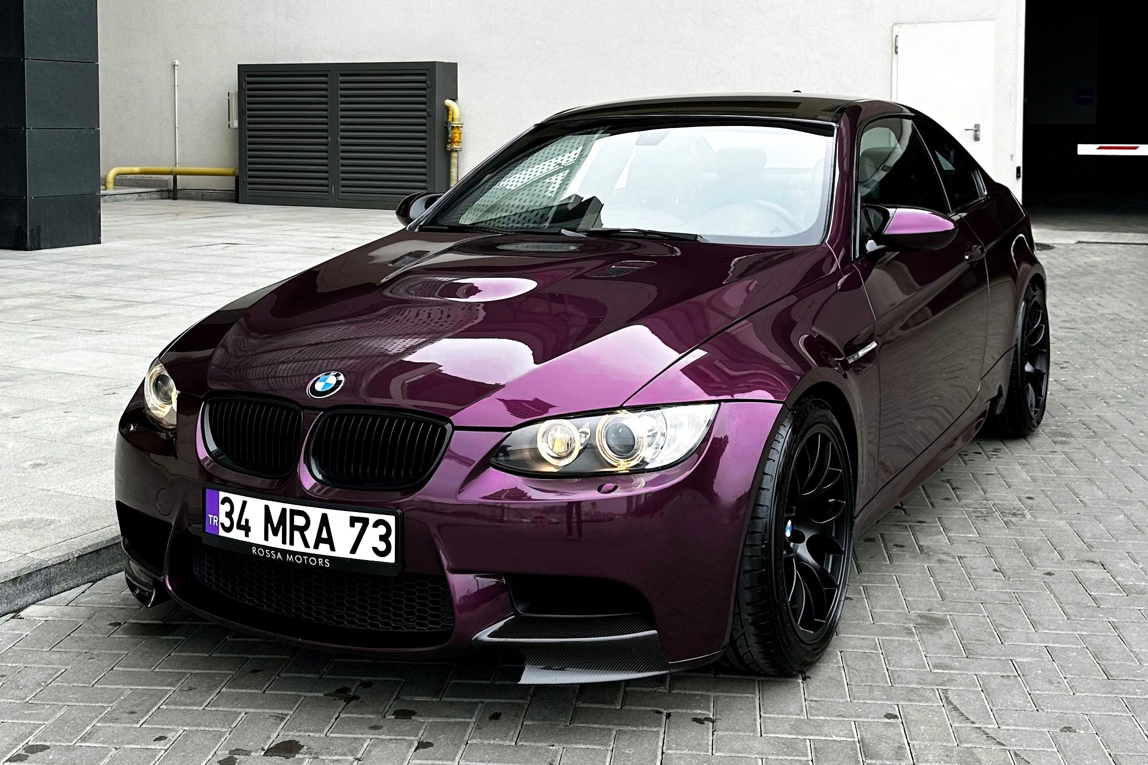 Purple BMW E92 Coupe M3 with 18" EC-7 Apex wheels in Satin Black
