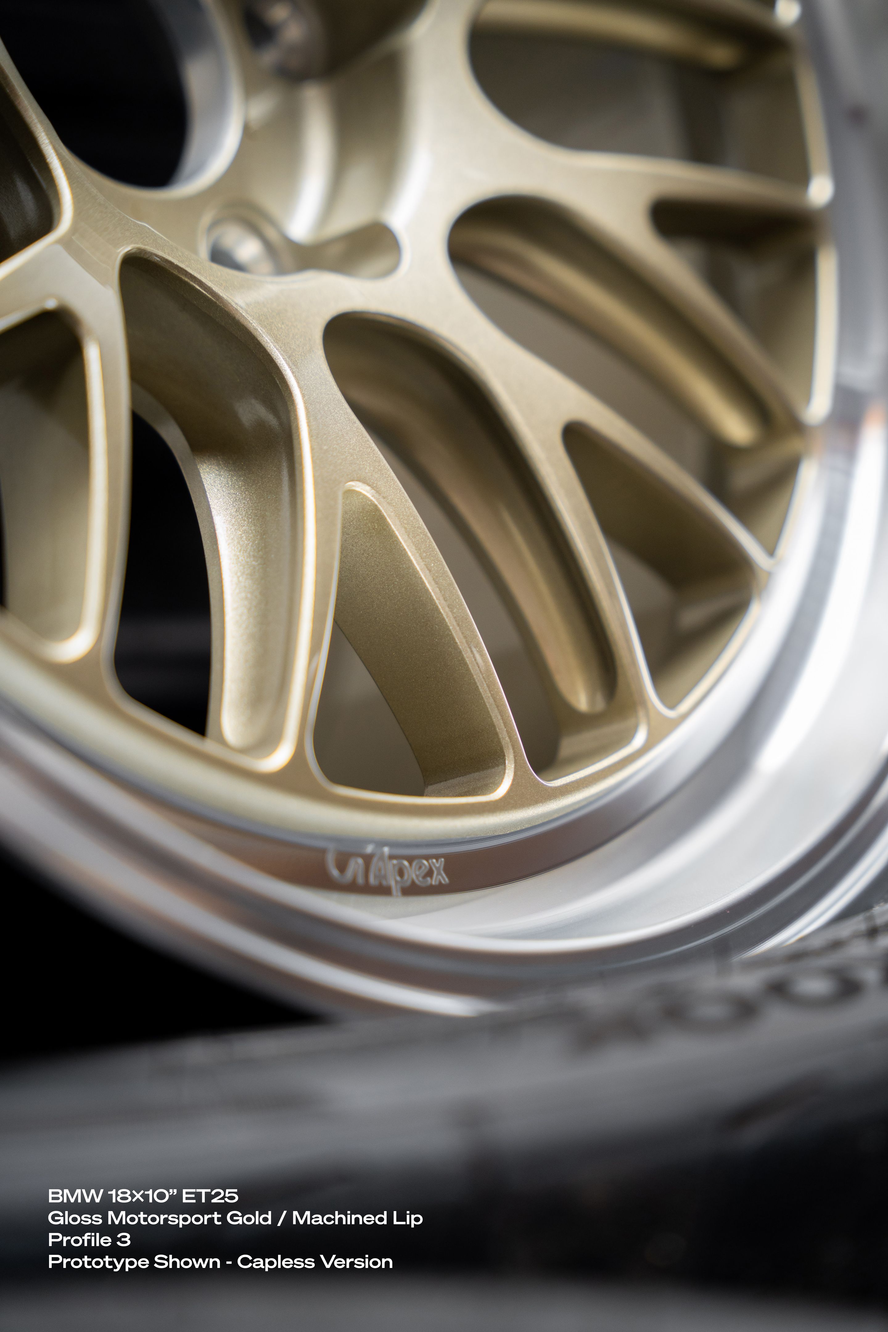 White BMW E92 Coupe M3 with 18" ML-10RT Apex wheels in Motorsport Gold