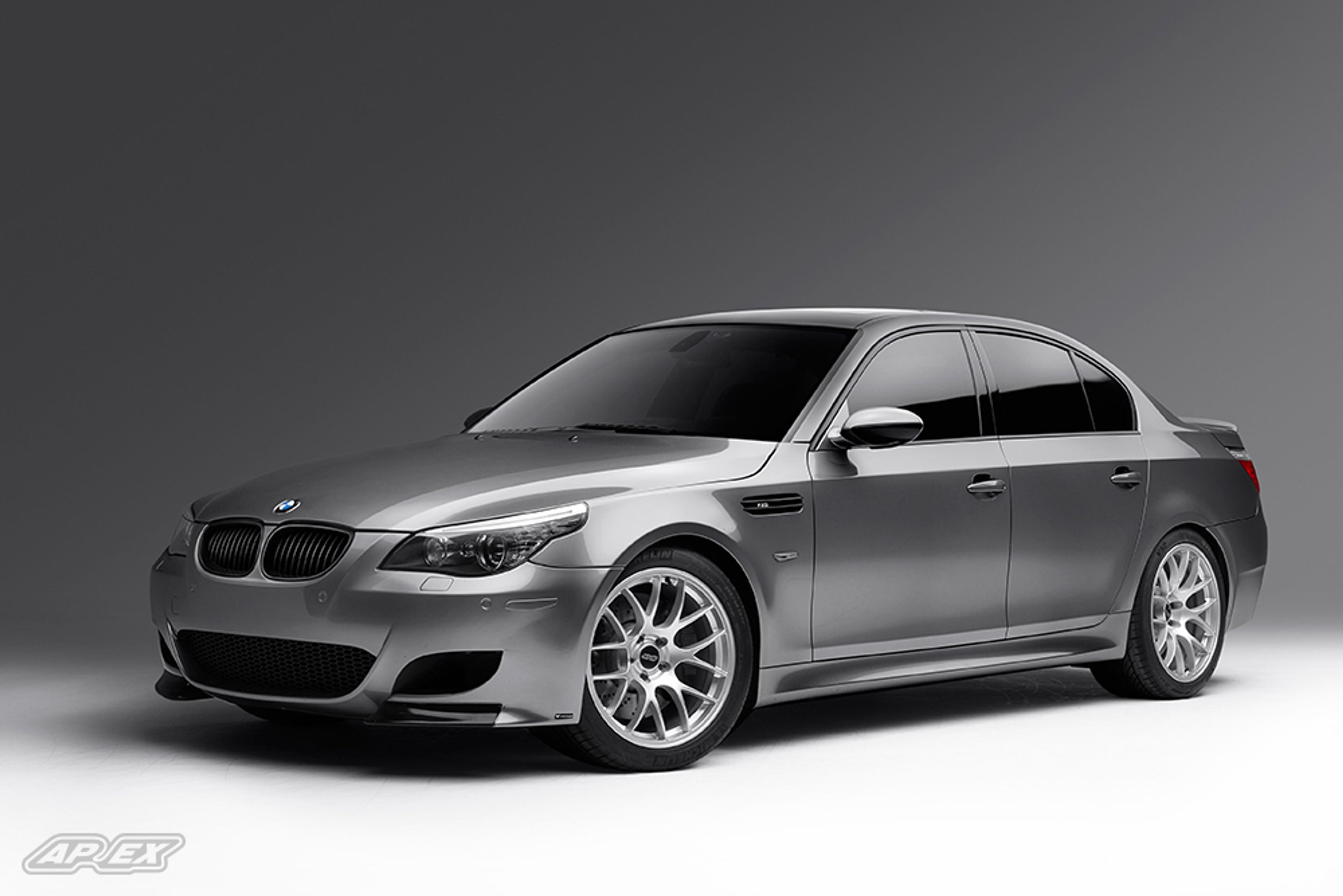 Grey BMW E60 M5 with 19" EC-7 Apex wheels in Race Silver