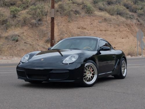 Black Porsche Cayman - ML-10RT in Machined Lip Gloss Motorsport Gold