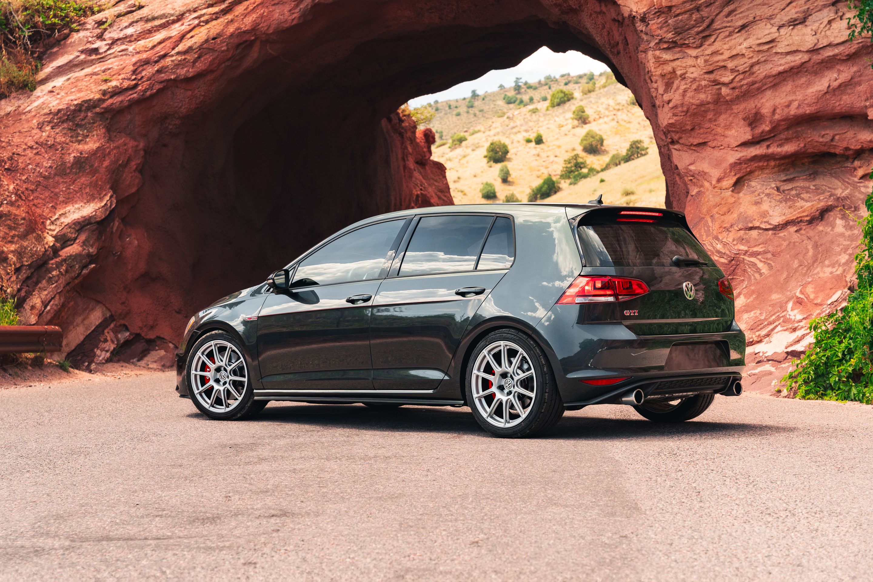 Grey VW MK7 GTI with 18" SM-10 Apex wheels in Race Silver