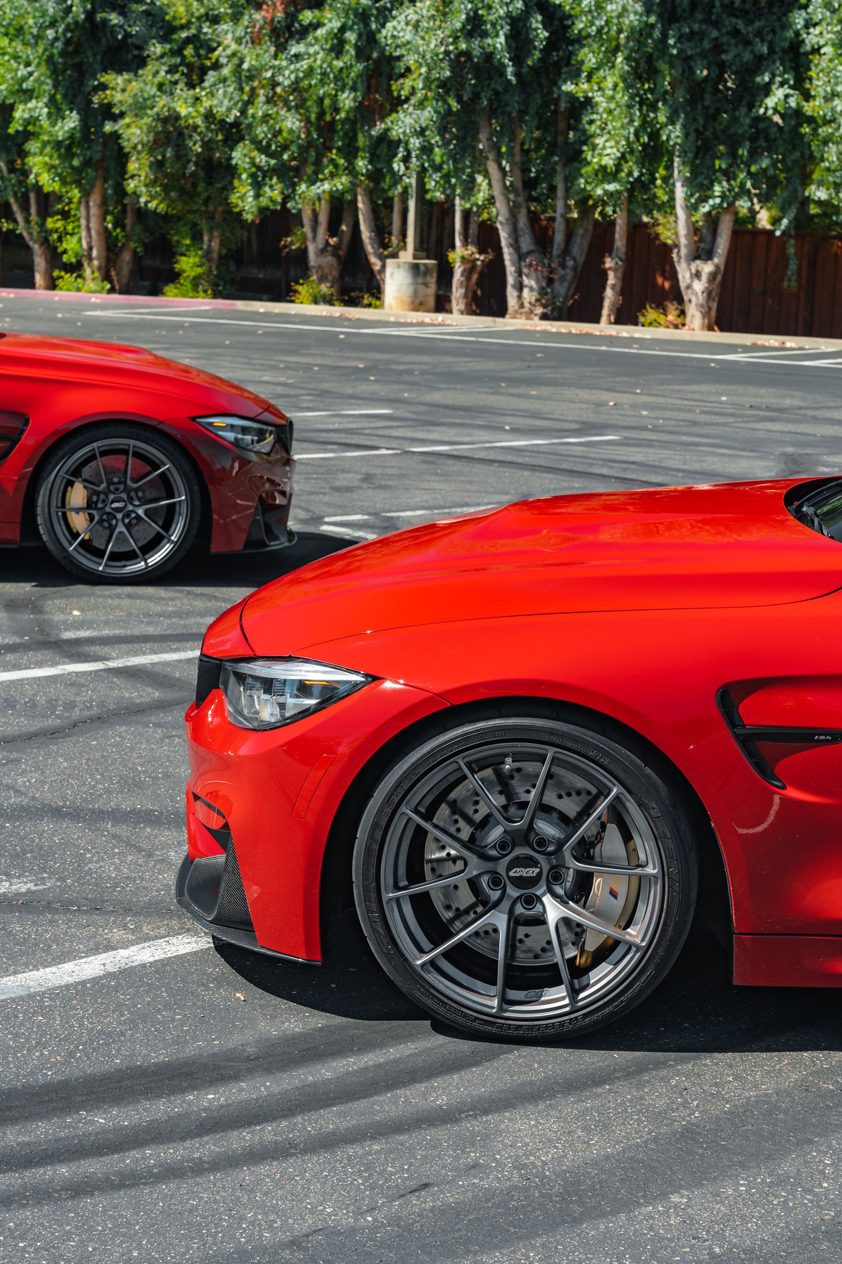 Red BMW F82 Coupe M4 with 19" VS-5RS Apex wheels in Anthracite