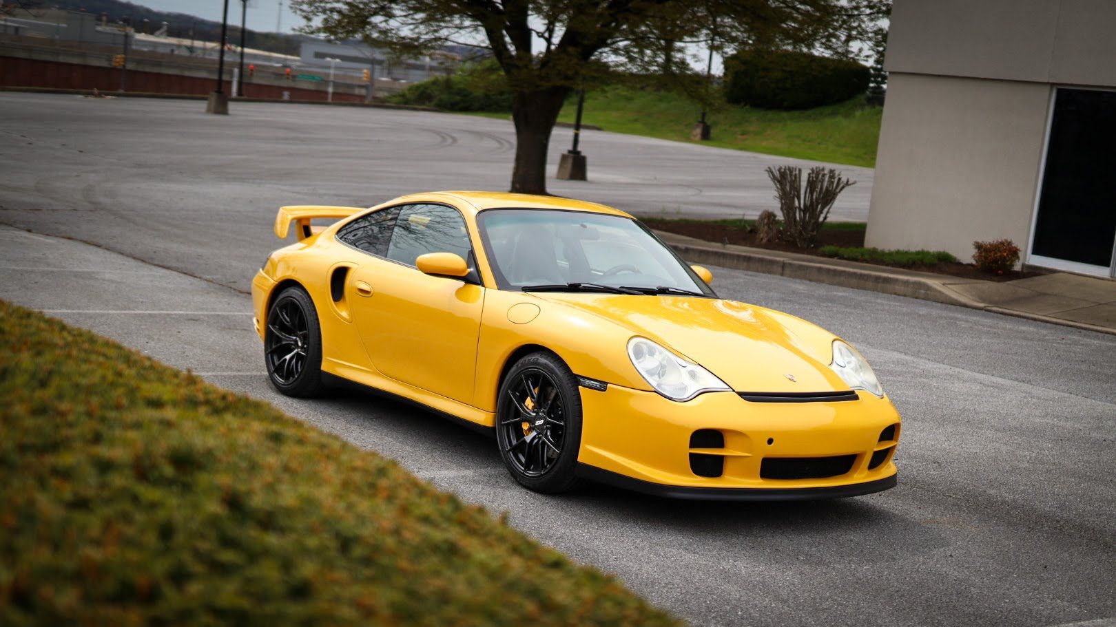 Yellow Porsche 911 996 Turbo with 18" VS-5RS Apex wheels in Satin Black