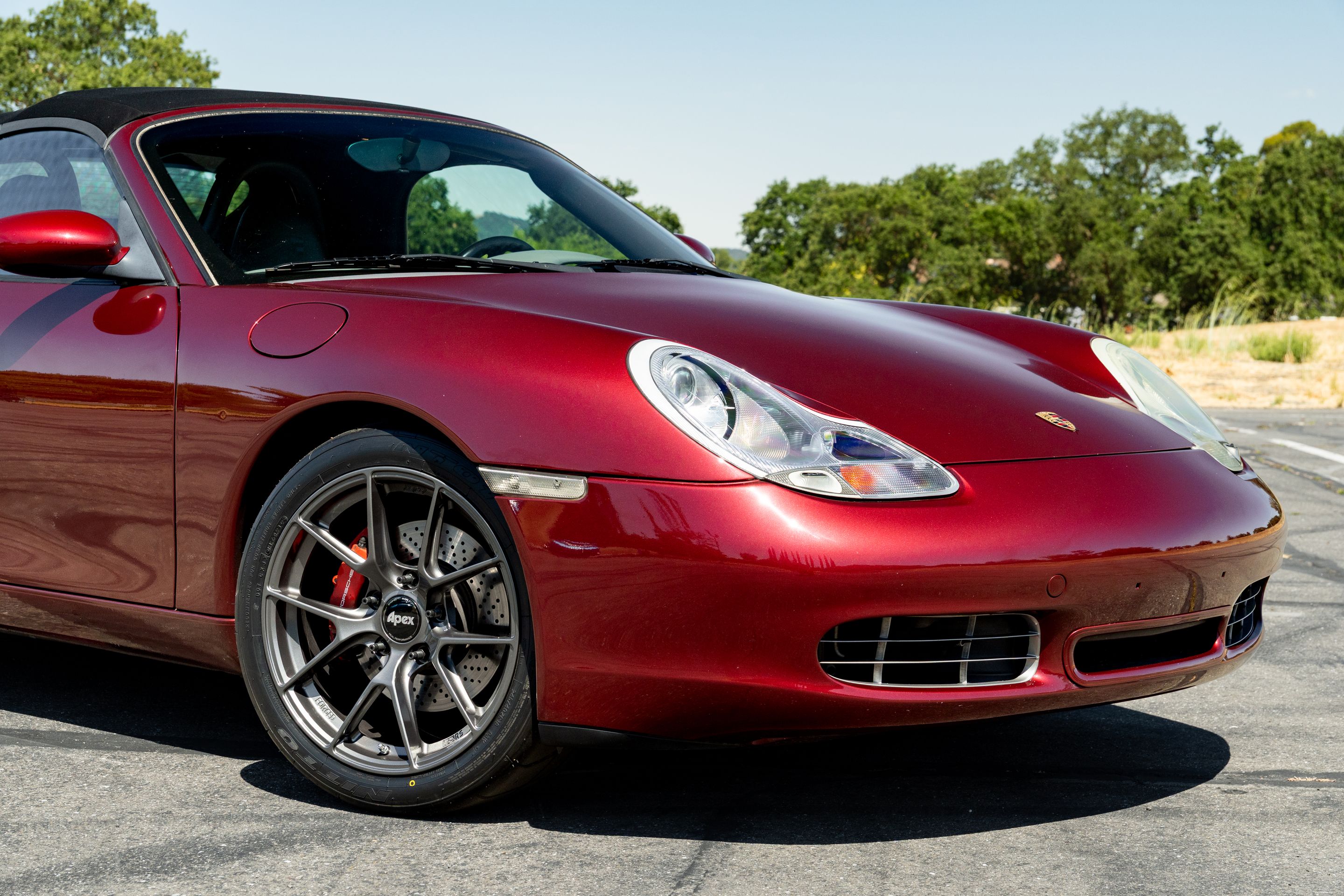Red Porsche 986 Boxster with 18" VS-5RS Apex wheels in Anthracite