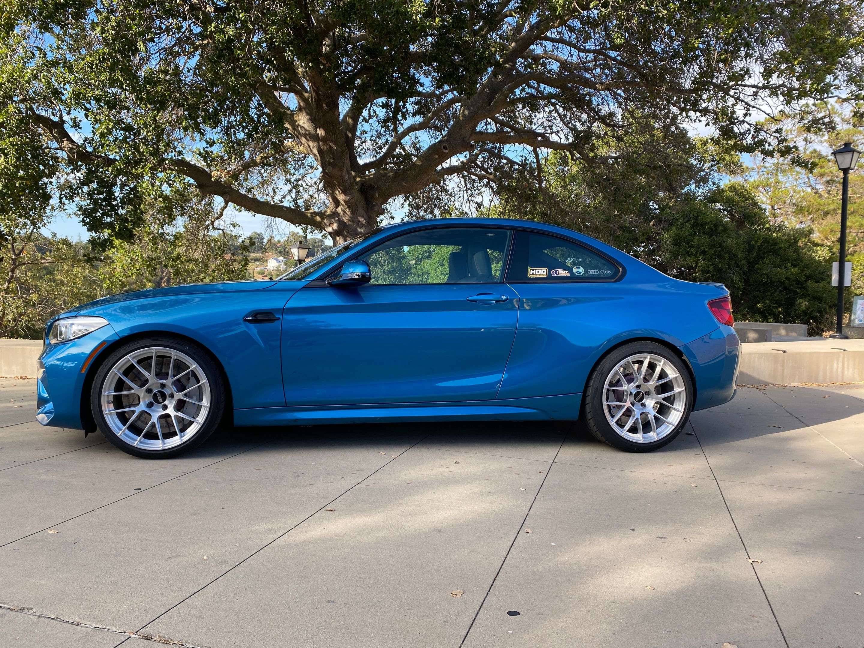 Blue BMW F87 M2 with 19" EC-7RS Apex wheels in Brushed Clear