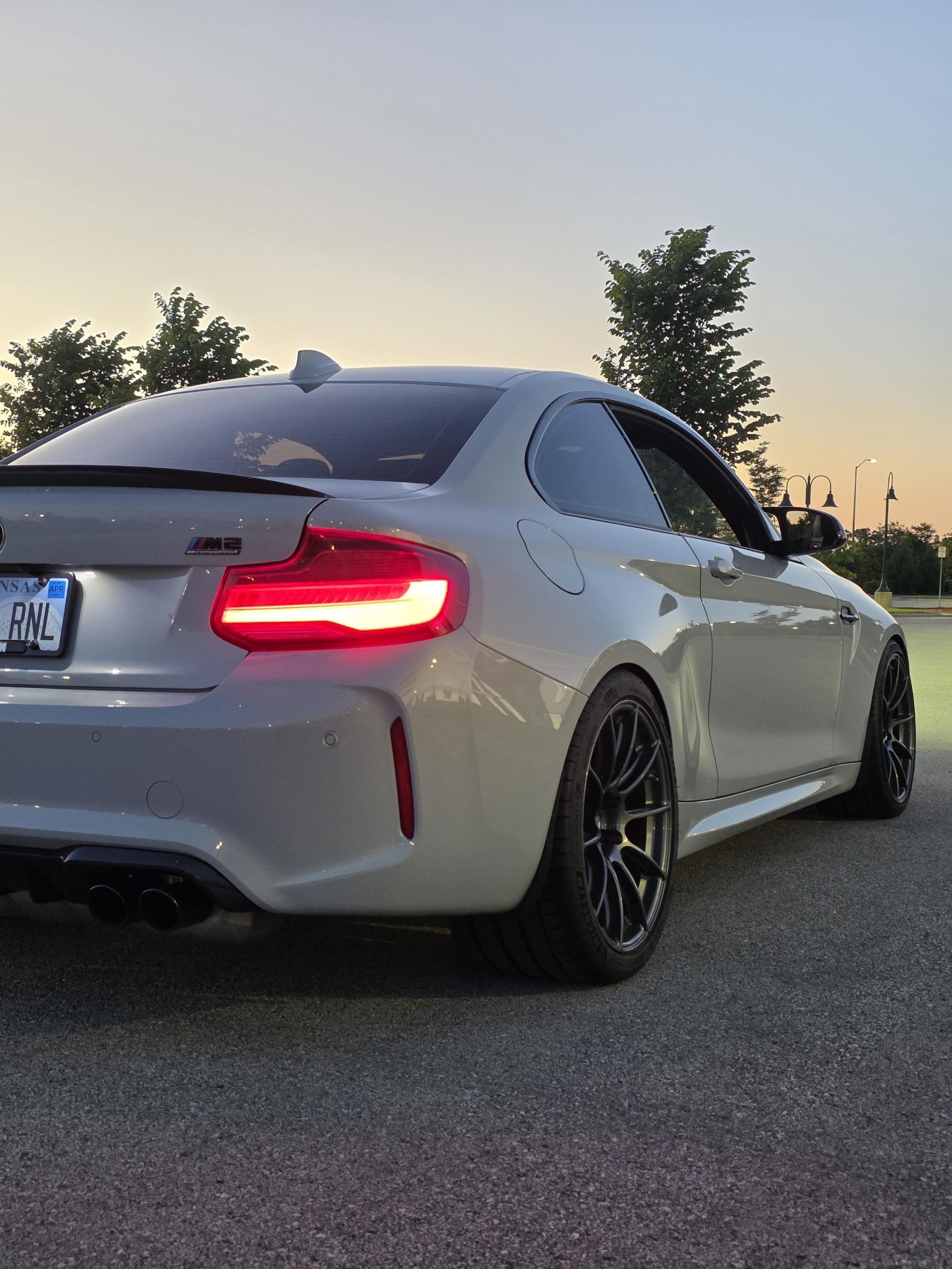 White BMW F87 M2 with 19" SM-10RS Apex wheels in Anthracite