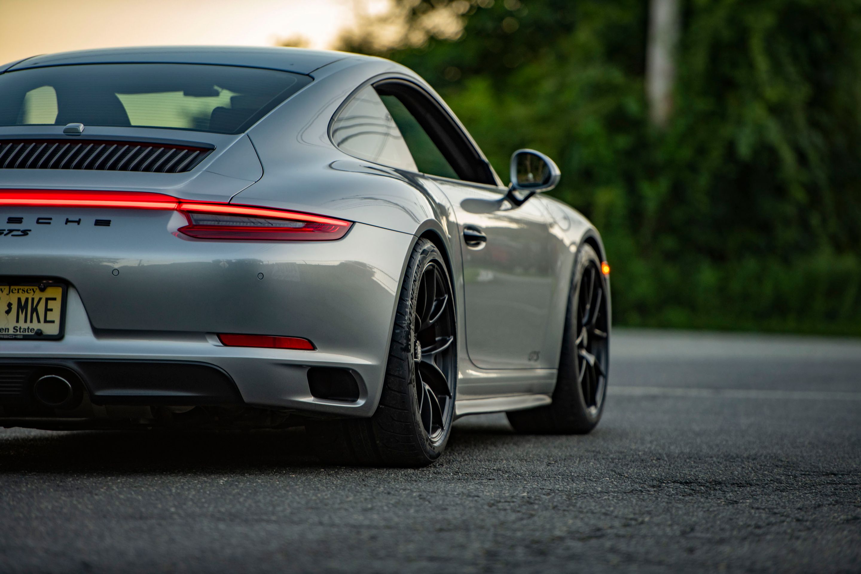 Grey Porsche 911 991.2 Carrera GTS with 19" VS-5RS Apex wheels in Satin Black