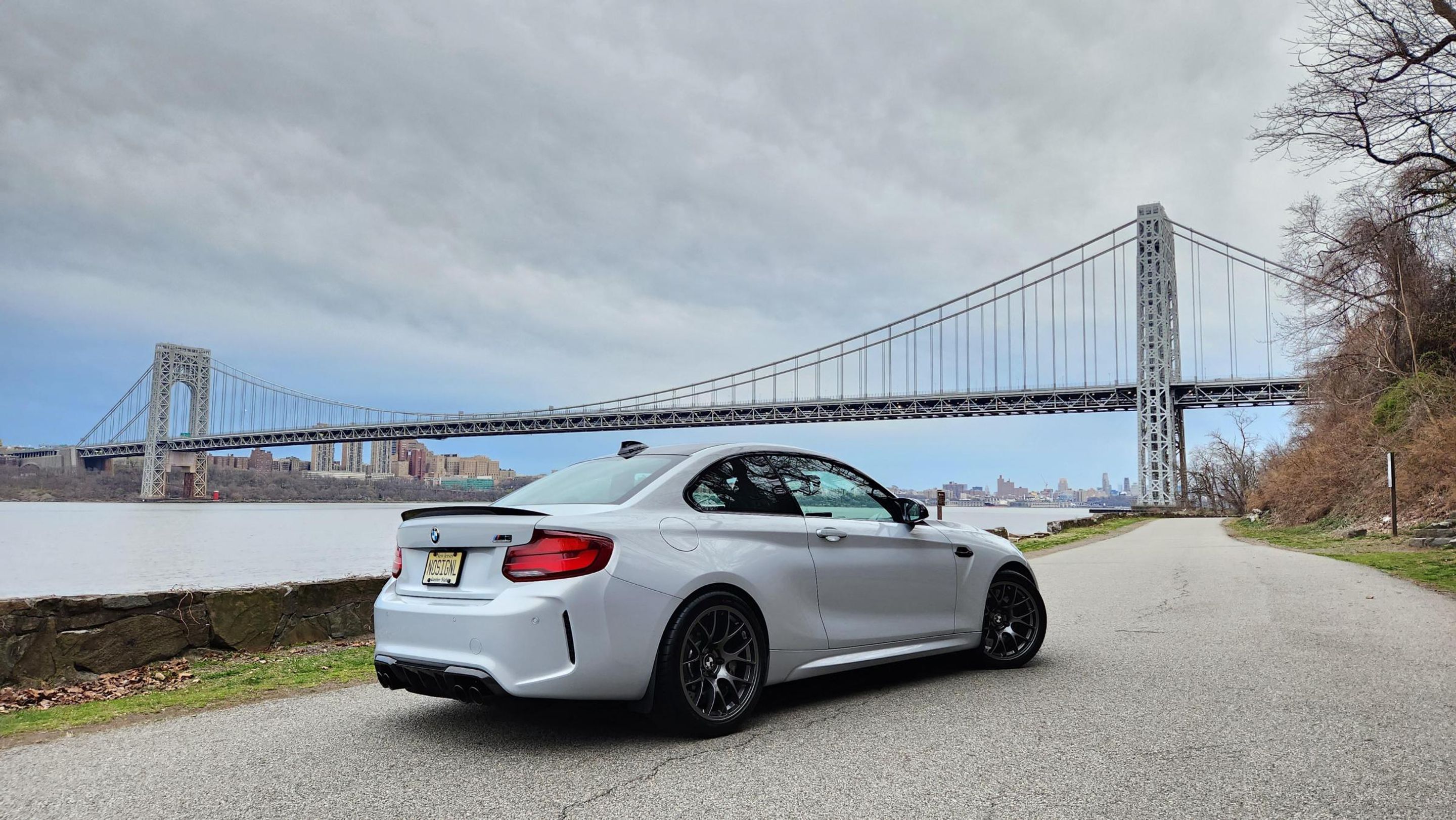 Silver BMW F87 M2 with 18" EC-7 Apex wheels in Anthracite