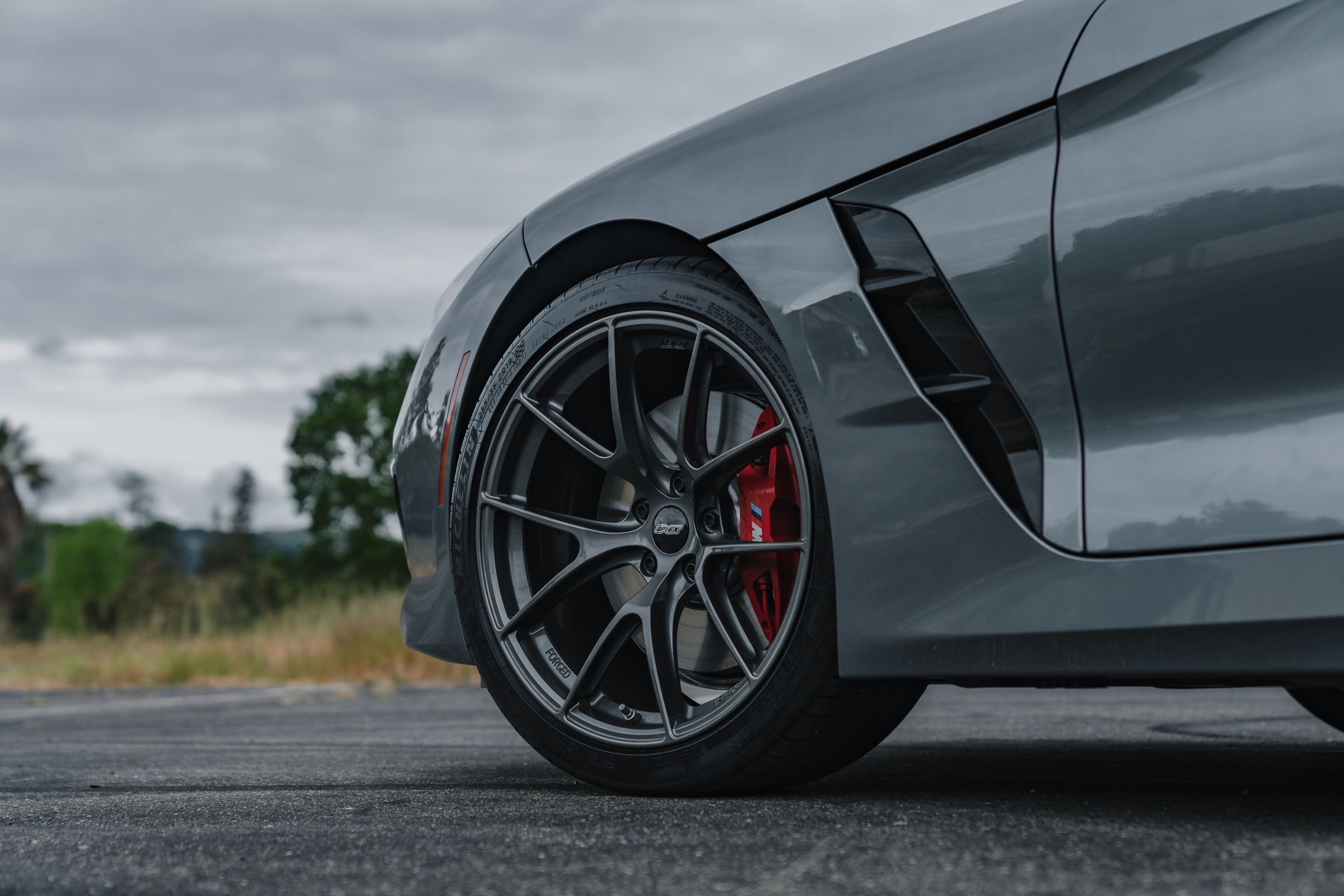 Grey BMW G29 Z4 with 19" VS-5RS Apex wheels in Anthracite
