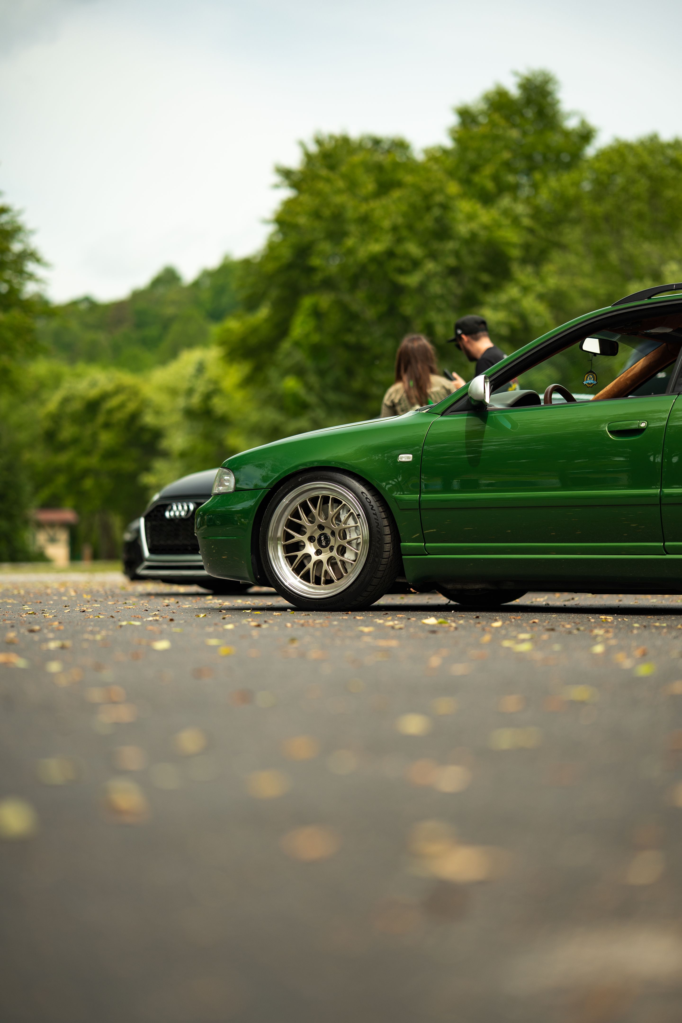 Green Audi B5 S4 Avant/Wagon with 18" ML-10RT Apex wheels in Machined Lip Gloss Motorsport Gold