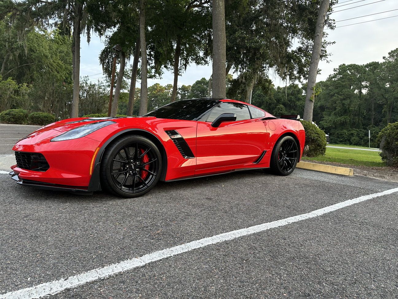 Red Chevrolet Corvette - VS-5RS in Satin Black
