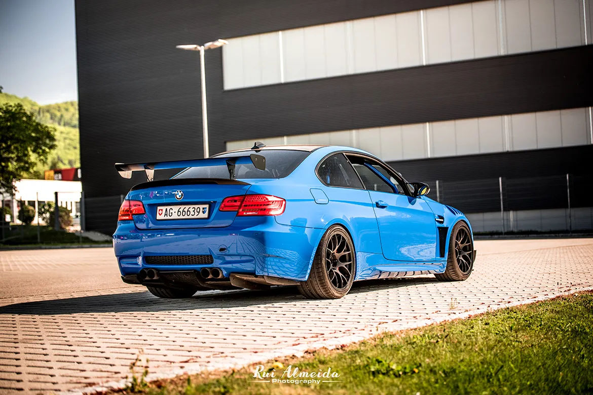 Blue BMW E92 Coupe M3 with 18" EC-7 Apex wheels in Satin Black