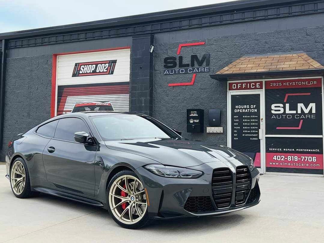 Grey BMW G82 Coupe M4 with 20" VS-5RS Apex wheels in Motorsport Gold