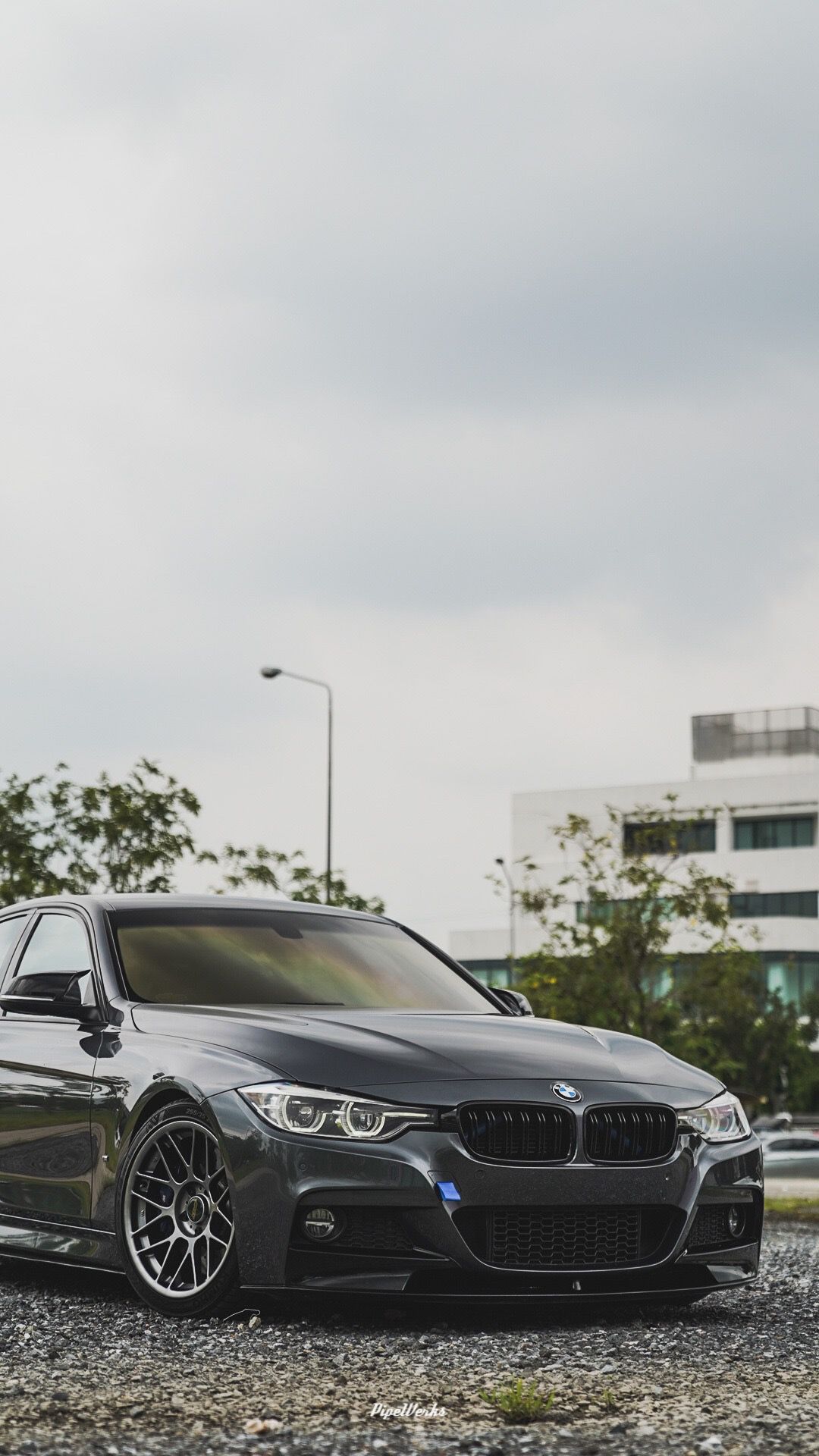 【美品】BMW 3シリーズ 1/18 F30 ブラックサファイア 黒 BMW 3シリーズ 1/18 F30 ブラックサファイア 黒 ディーラー正規