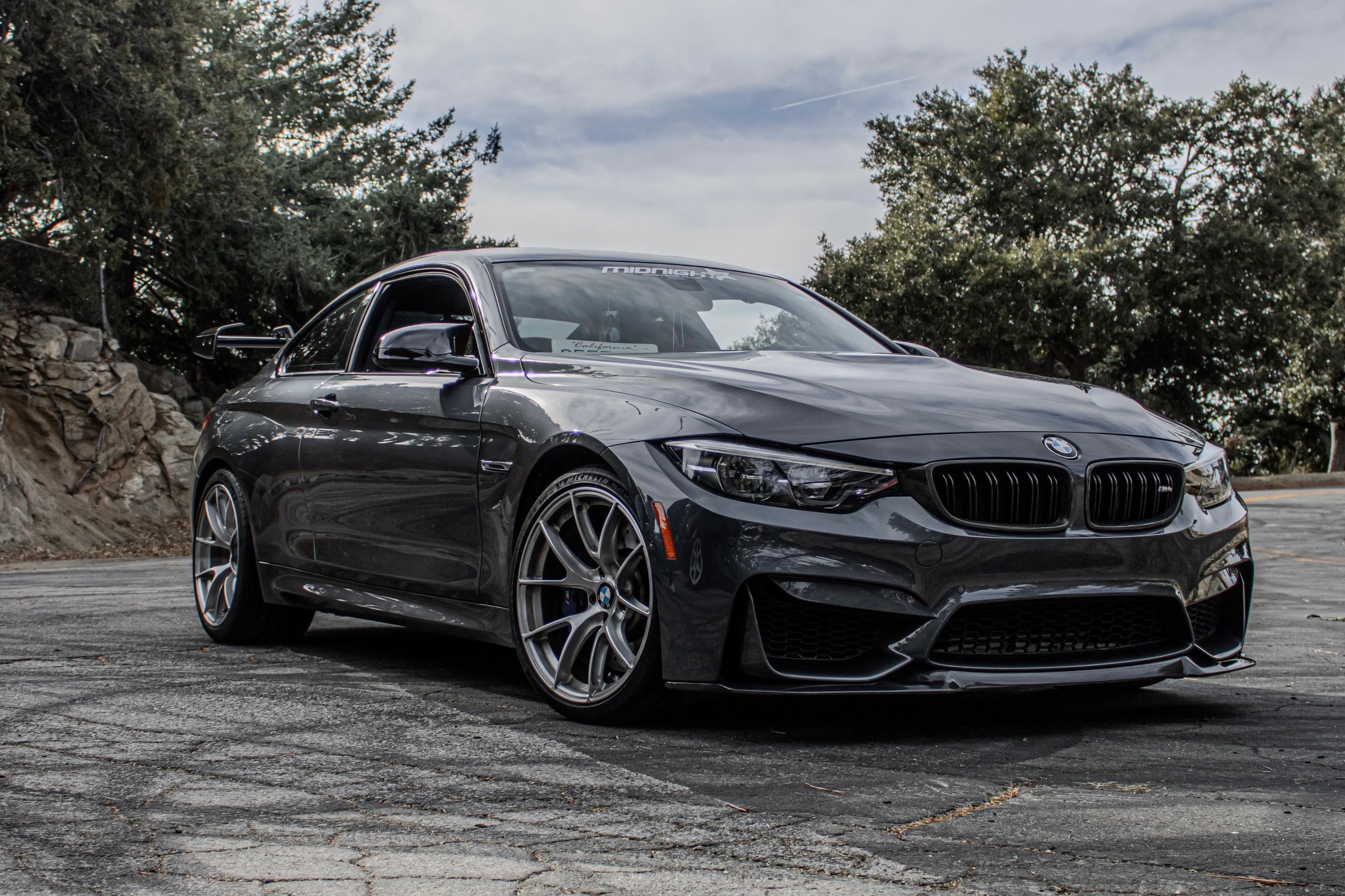 Grey BMW F82 Coupe M4 with 19" VS-5RS Apex wheels in Brushed Clear