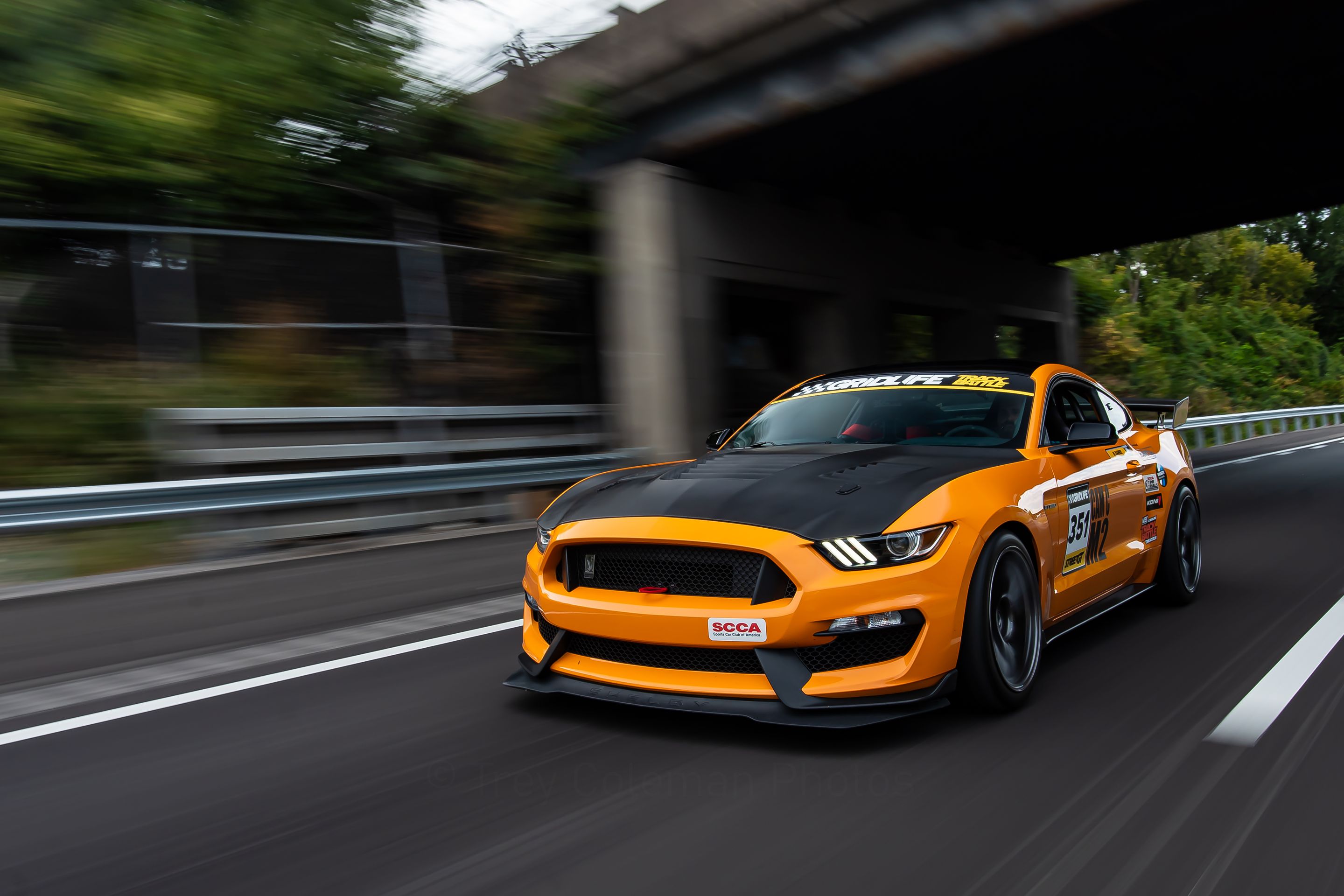 Orange Ford S550 Mustang GT350 with 19" SM-10RS Apex wheels in Anthracite