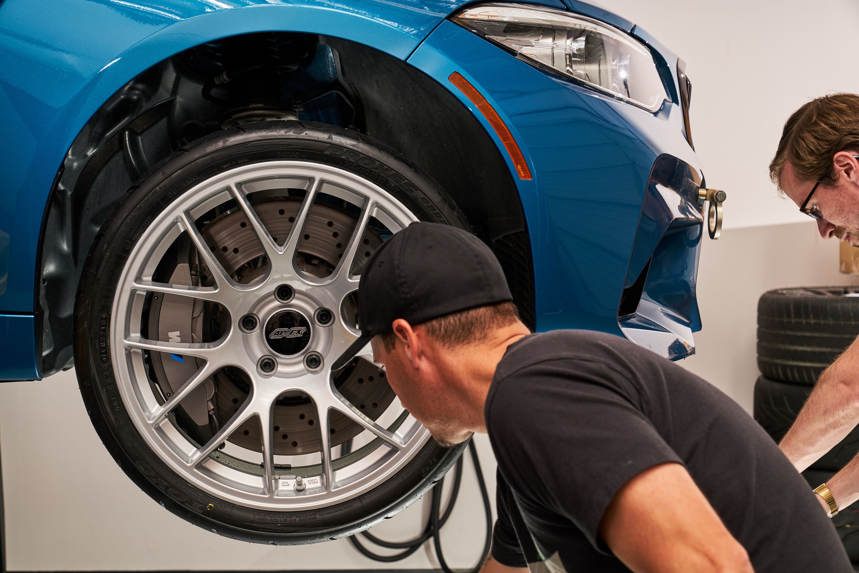 Blue BMW F87 M2 with 19" EC-7 Apex wheels in Race Silver