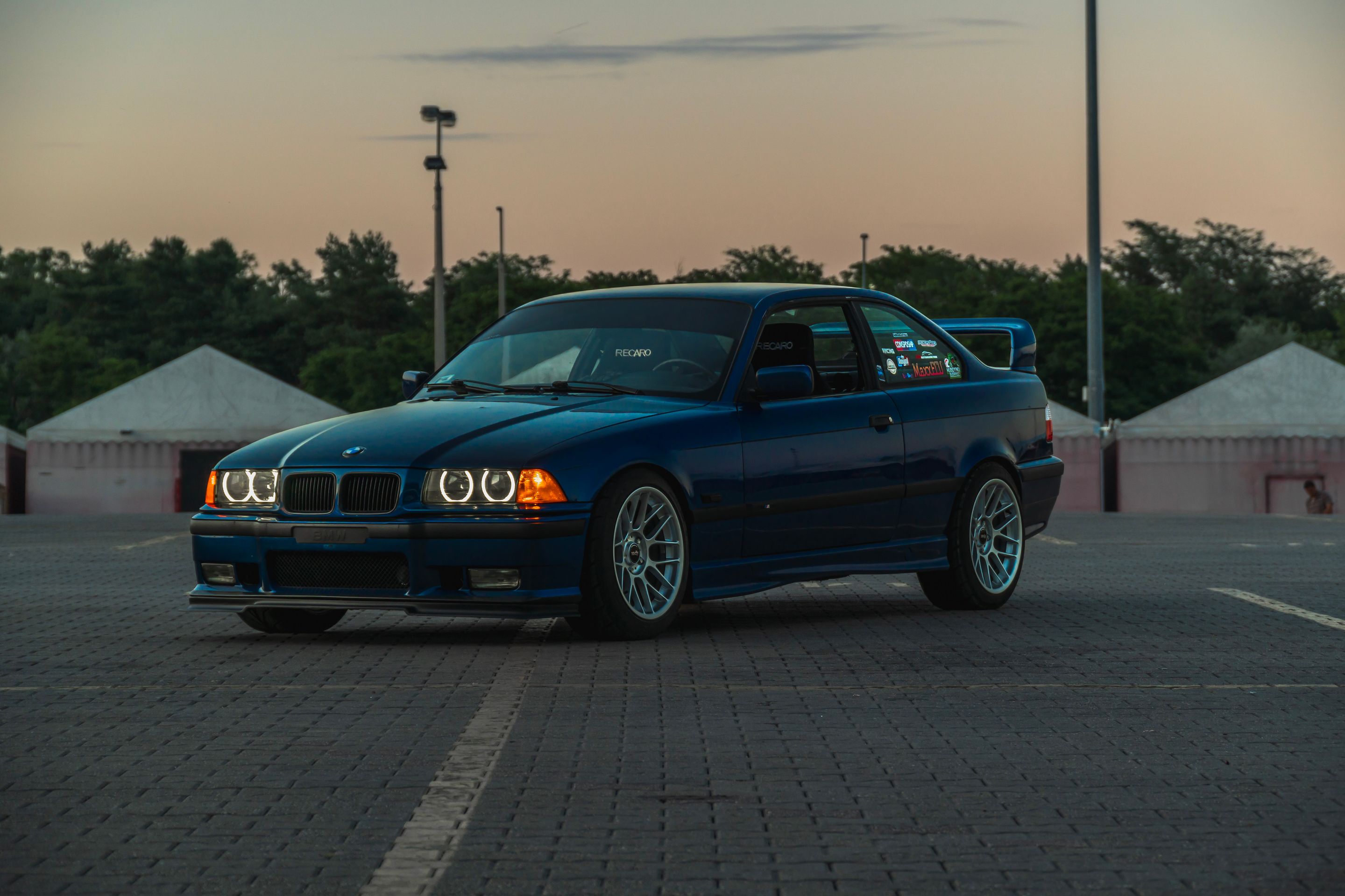 Blue BMW E36 M3 with 17" ARC-8 Apex wheels in Race Silver