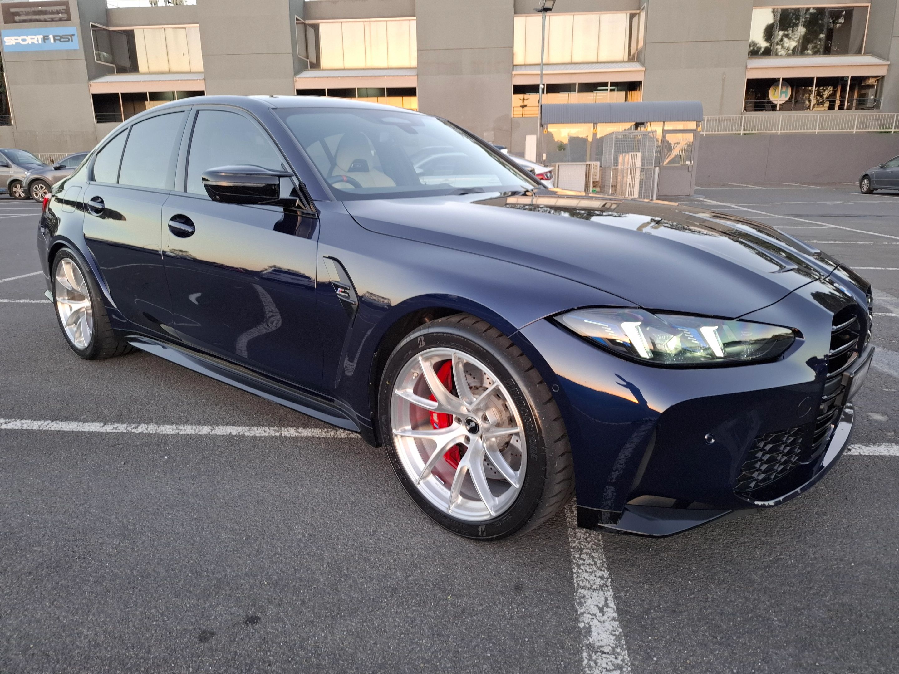 Blue BMW G80 M3 with 19" VS-5RS Apex wheels in Brushed Clear