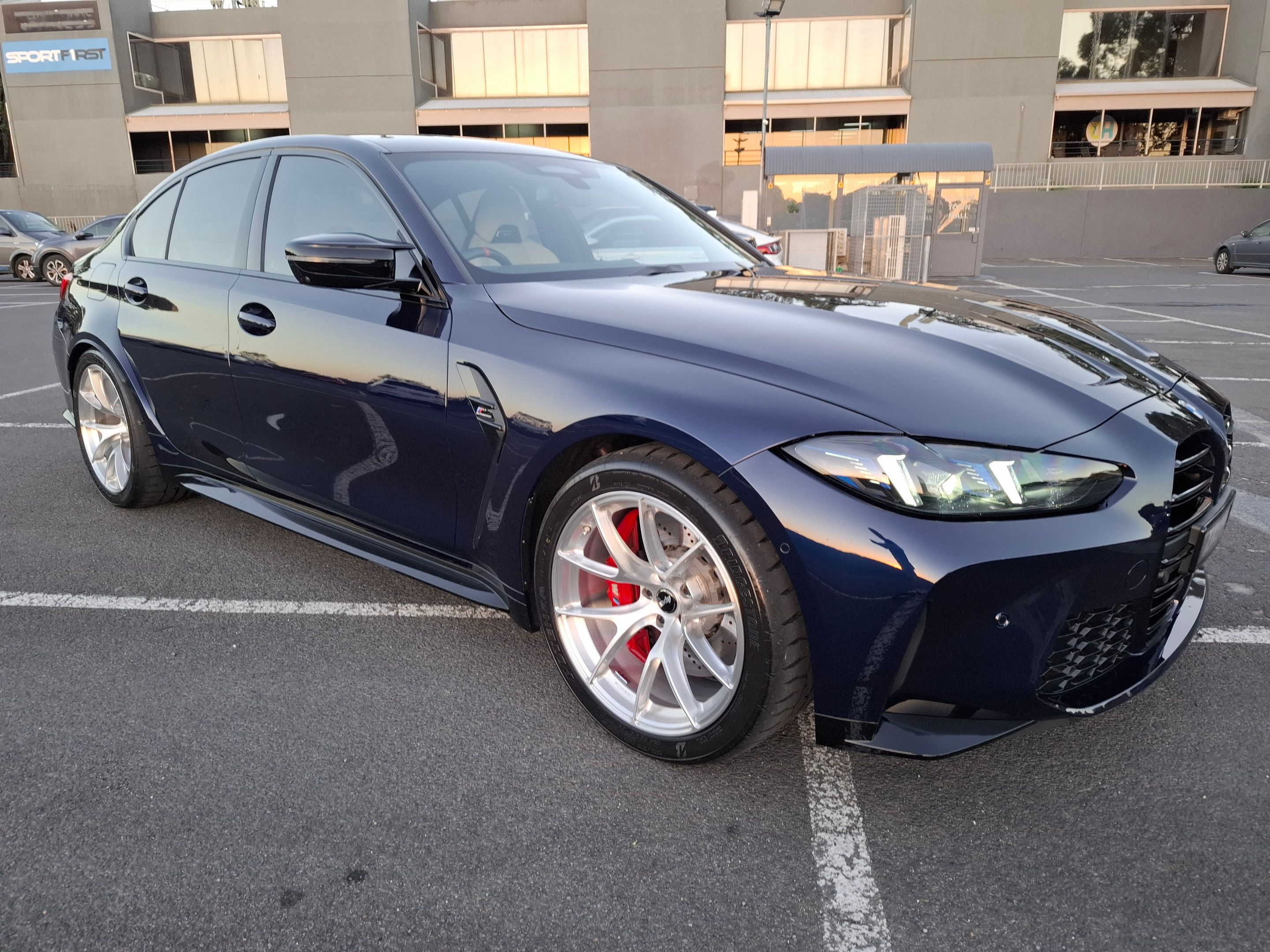 Blue BMW G80 M3 with 19" VS-5RS Apex wheels in Brushed Clear