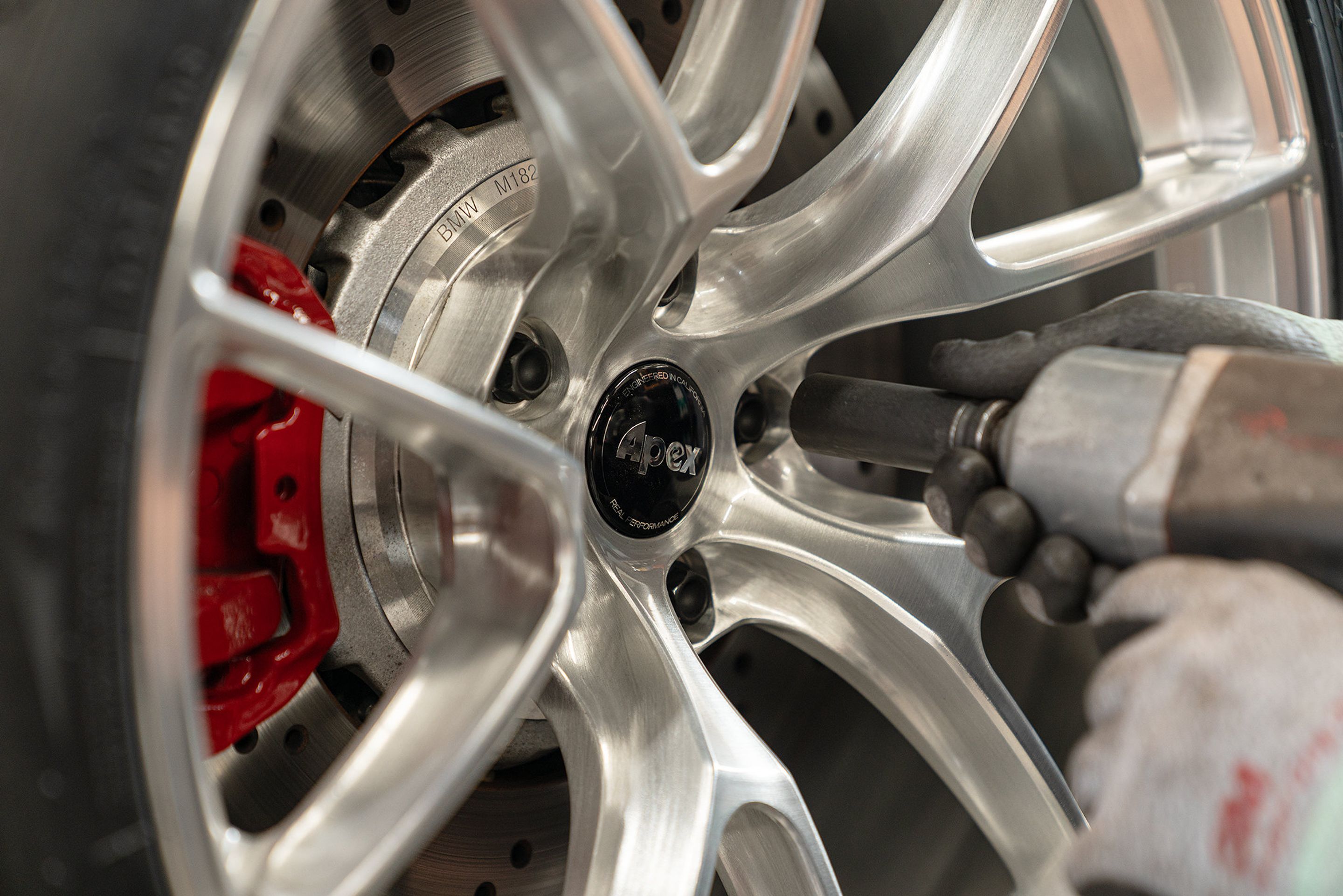 Blue BMW G87 M2 with 19" VS-5RS Apex wheels in Brushed Clear