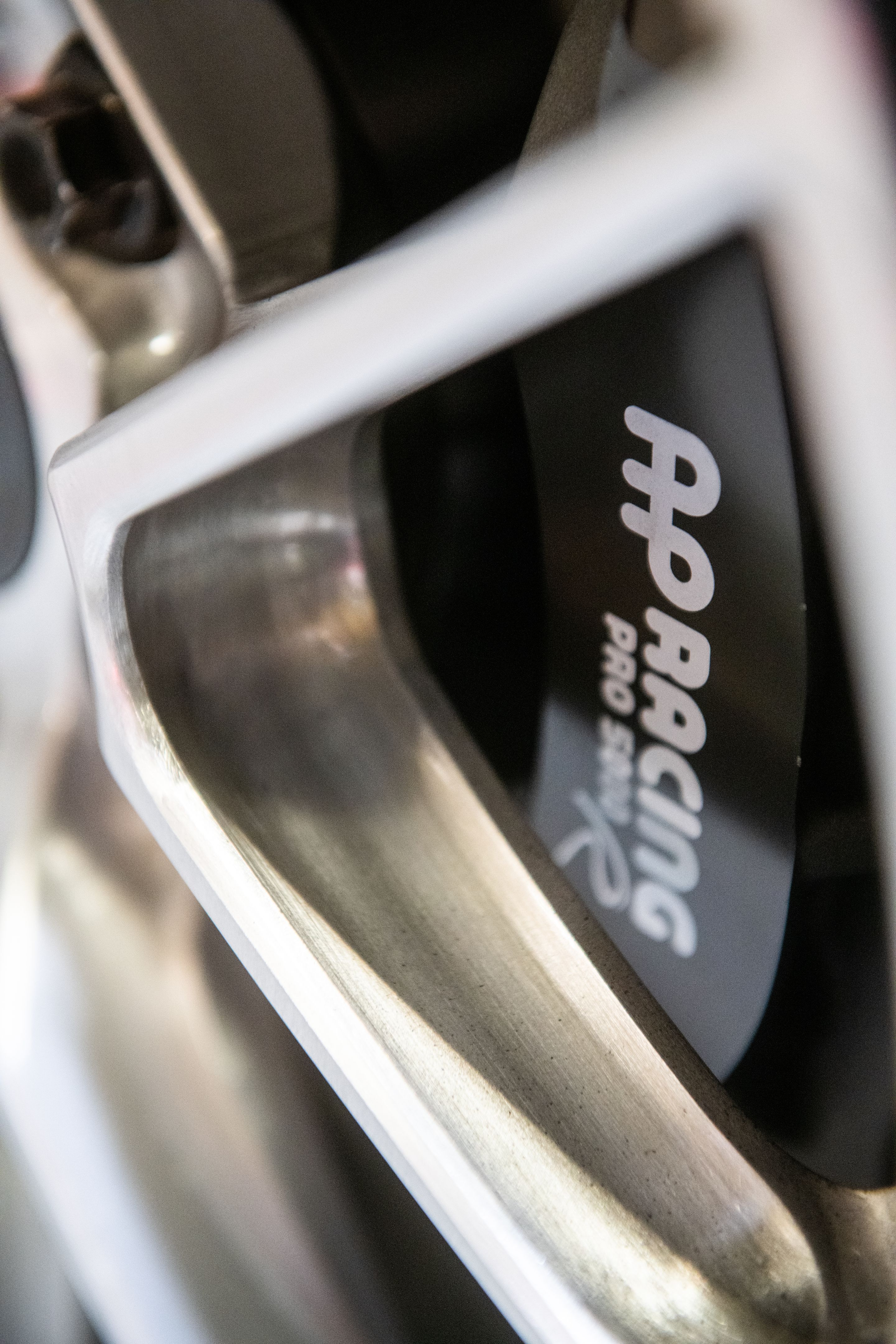 Black Porsche 718 Cayman T with 18" VS-5RS Apex wheels in Brushed Clear