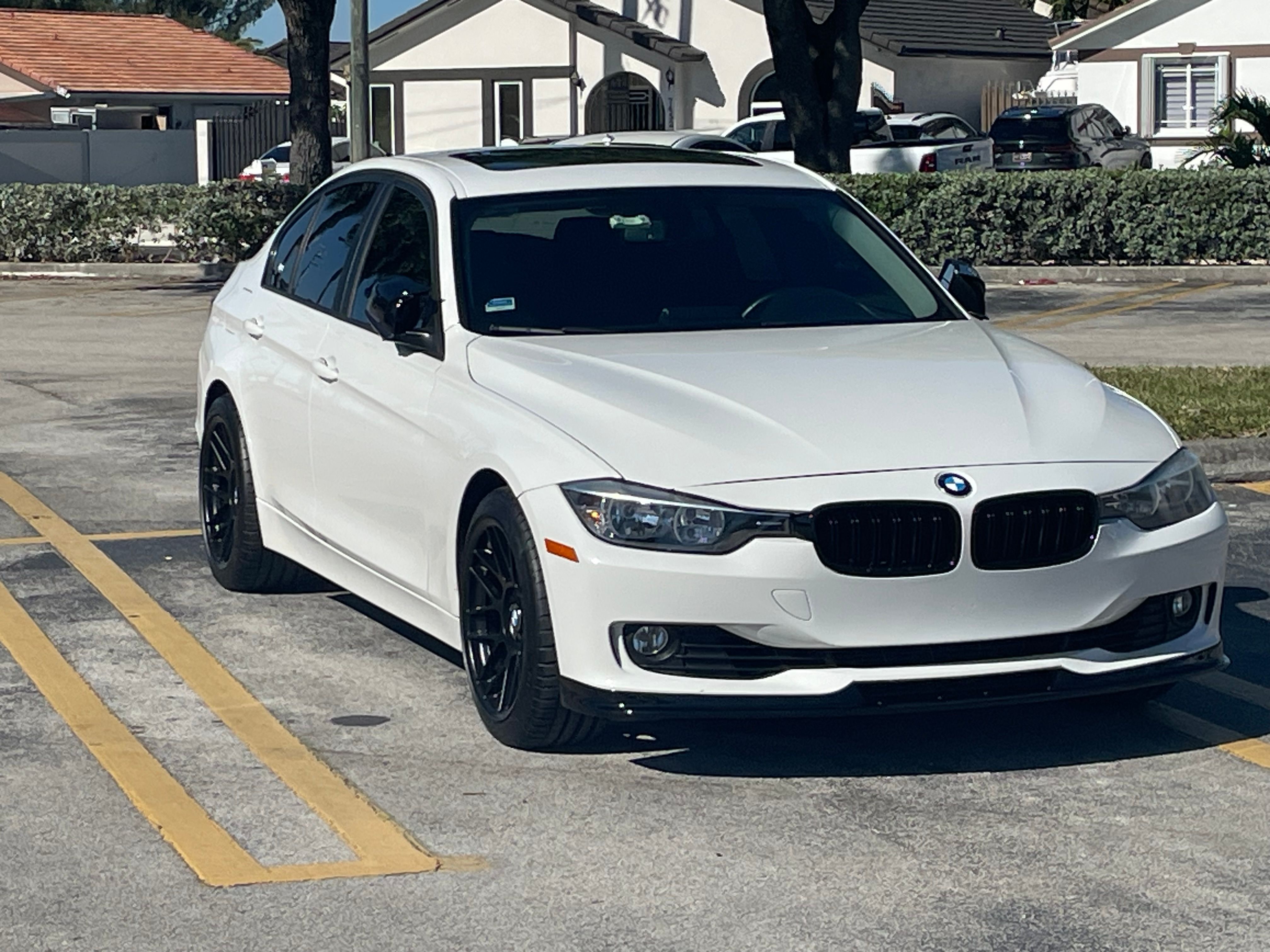 BMW F30 Sedan 3 Series with 18