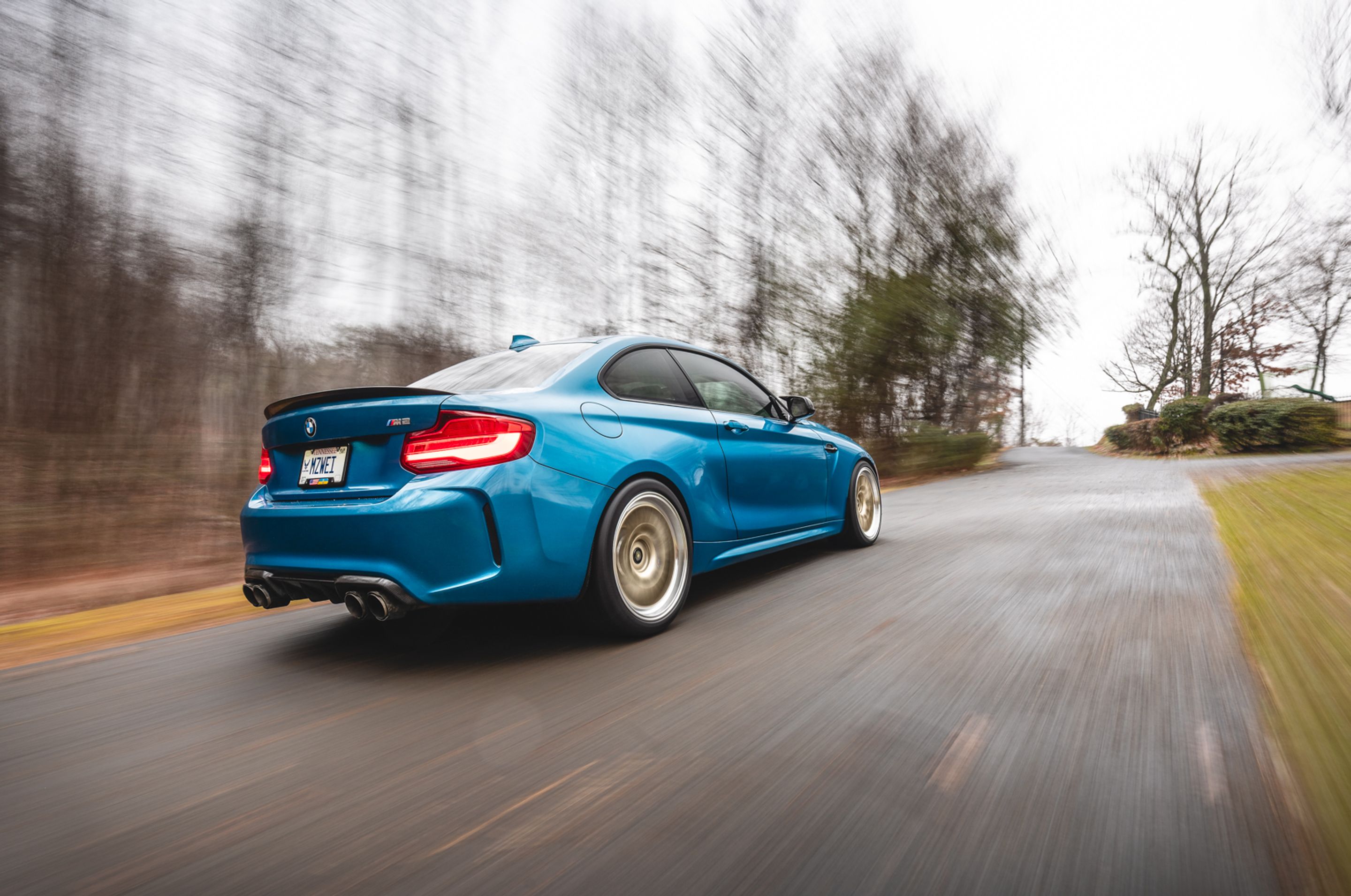 Blue BMW F87 M2 with 19" ML-10RT Apex wheels in Machined Lip Gloss Motorsport Gold