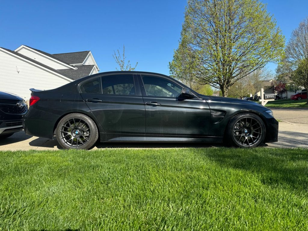 BMW F30 Sedan 3 Series with 18