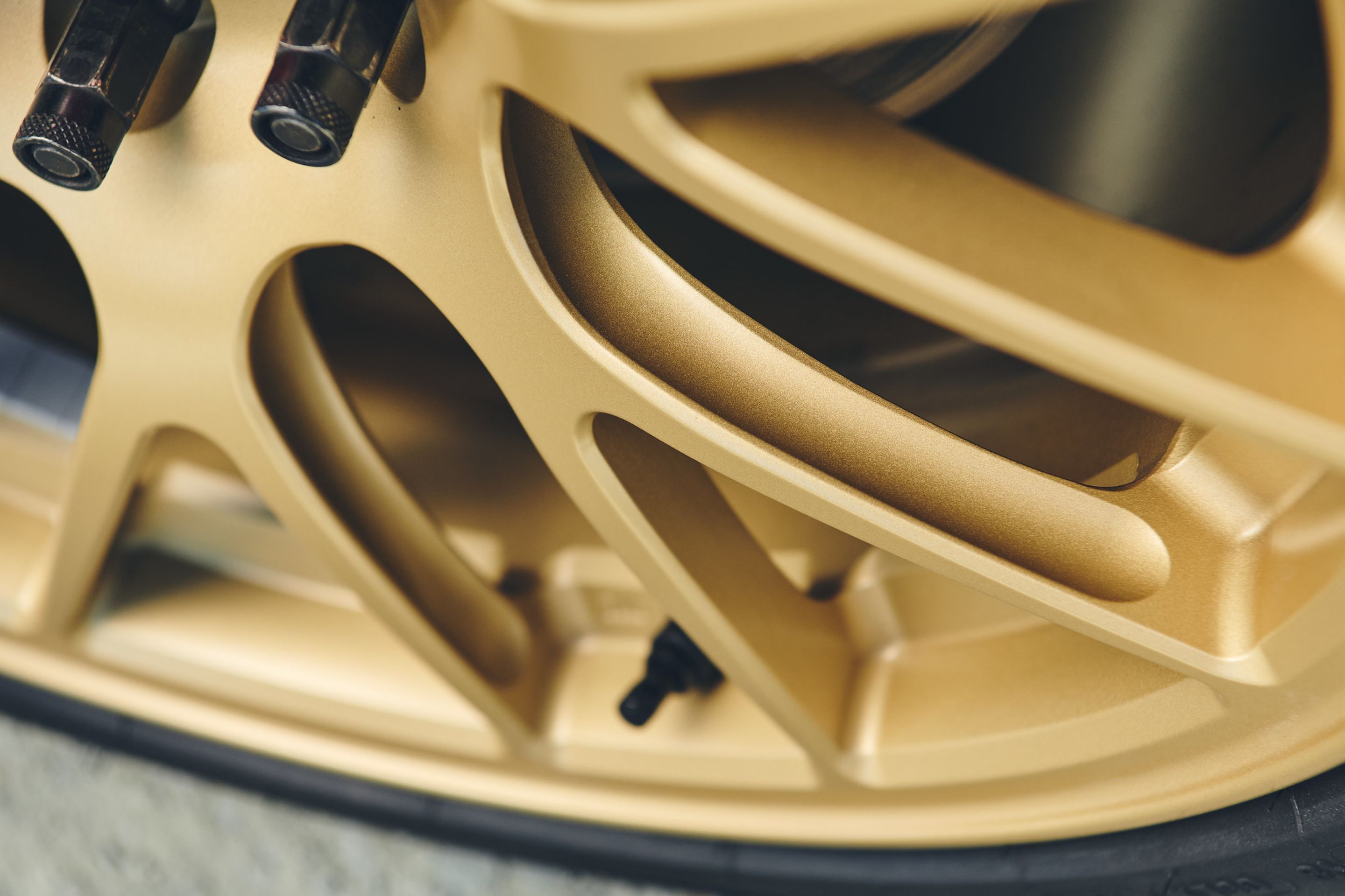 Blue Subaru ZC6 / Gen 1 BRZ with 17" EC-7R Apex wheels in Satin Gold