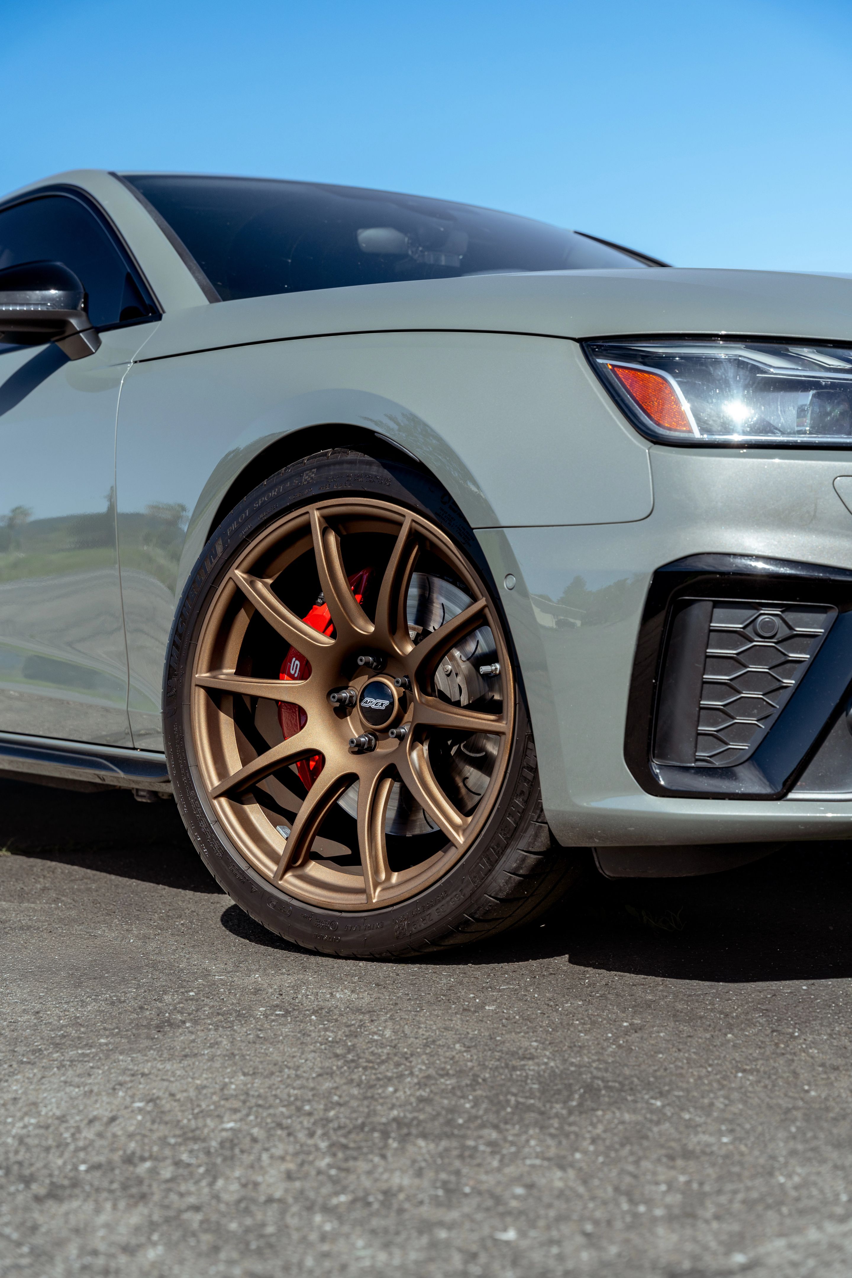 Grey Audi B9 S4 with 19" SM-10 Apex wheels in Satin Bronze