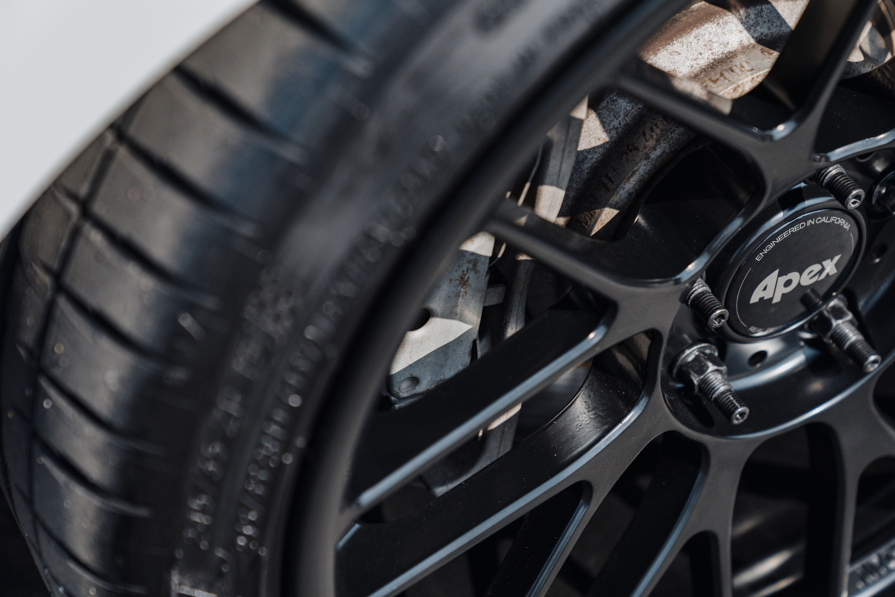 White BMW E90 LCI Sedan 3 Series with 19" ARC-8RT Apex wheels in Satin Black