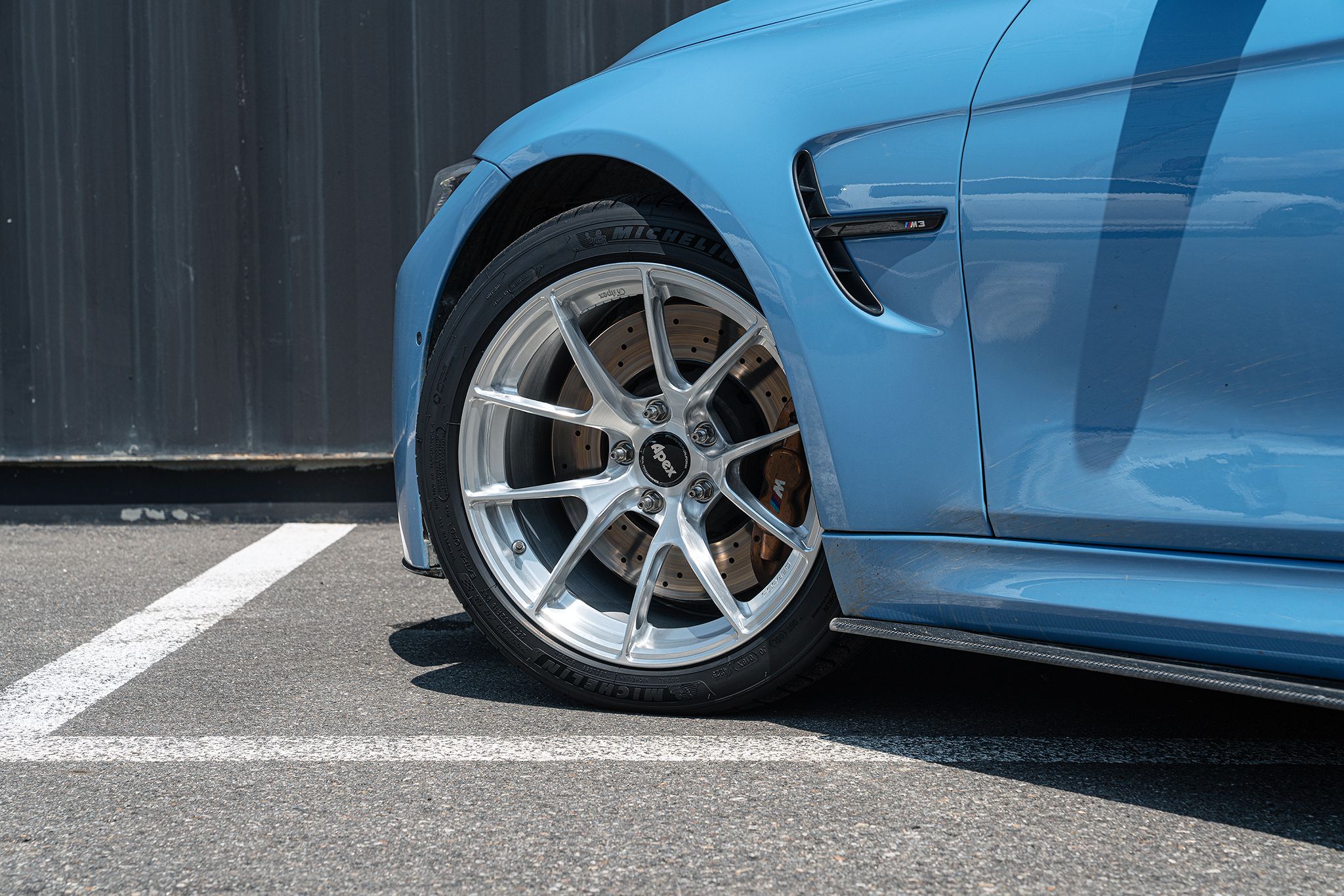 Blue BMW F80 M3 with 18" VS-5RS Apex wheels in Brushed Clear