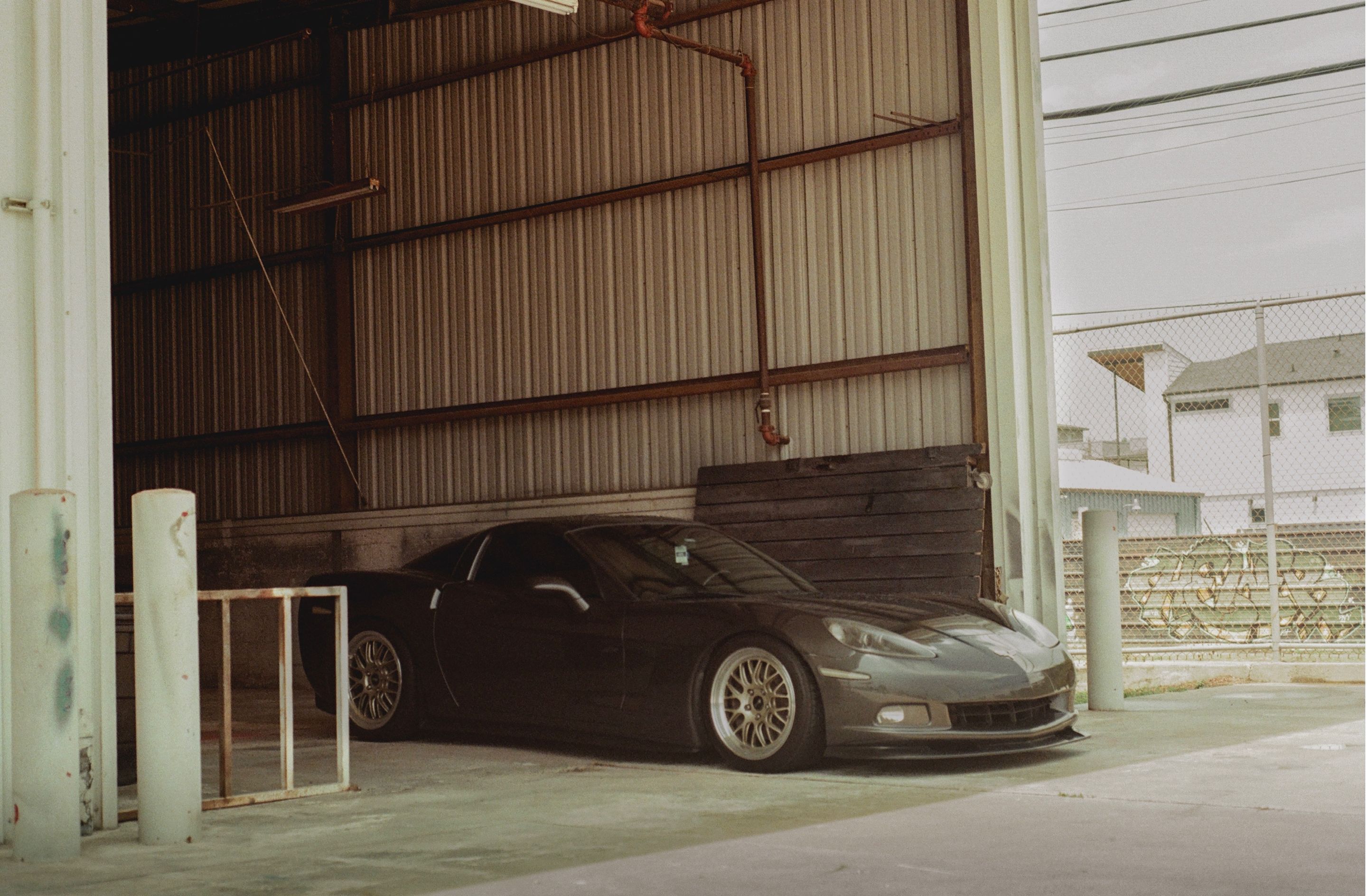 Grey Chevrolet C6 Corvette Base/Z51 with 18"/19" ML-10RT Apex wheels in Machined Lip Gloss Motorsport Gold