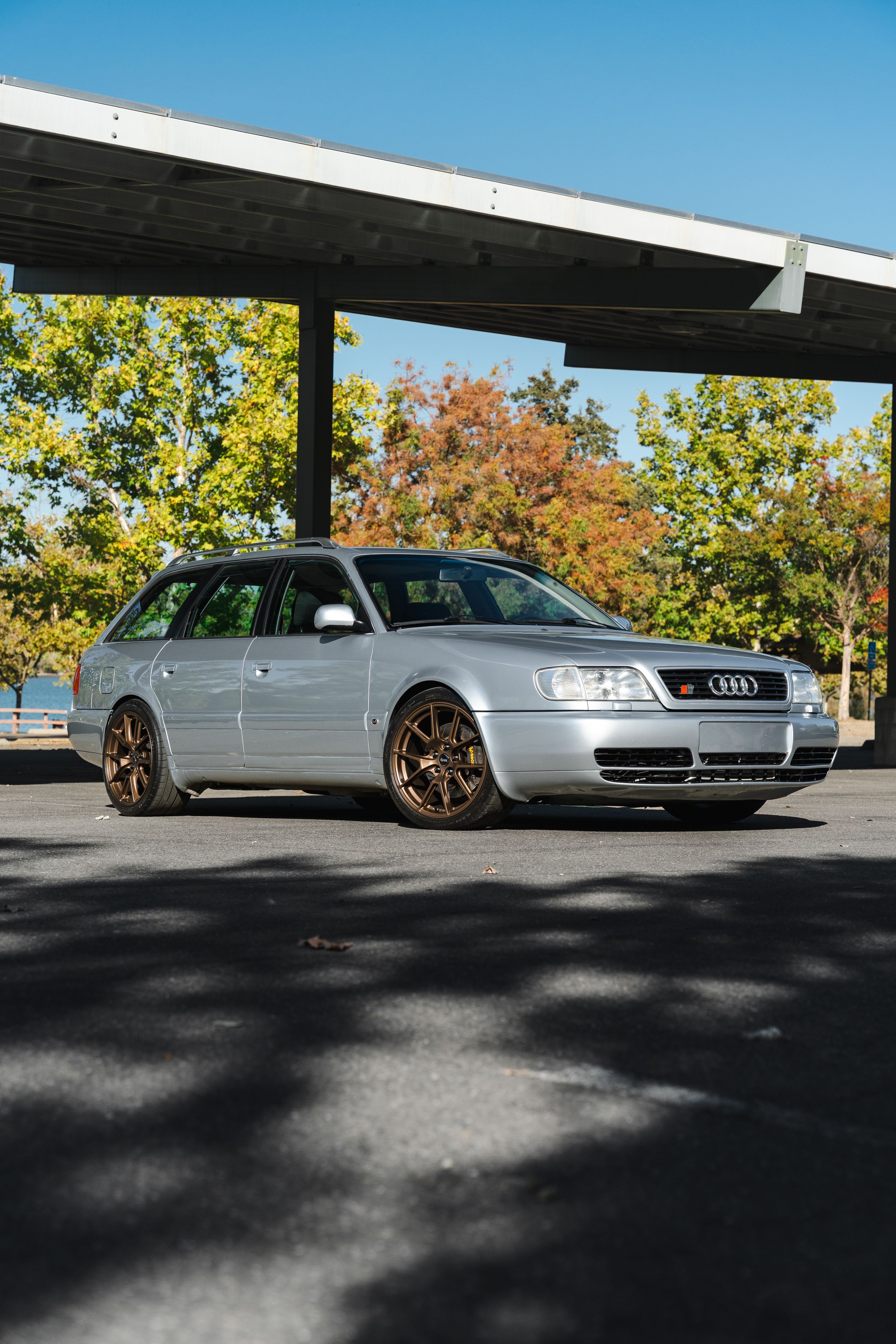 Silver Audi C4 S6 Avant/Wagon with 18" VS-5 Apex wheels in Satin Bronze