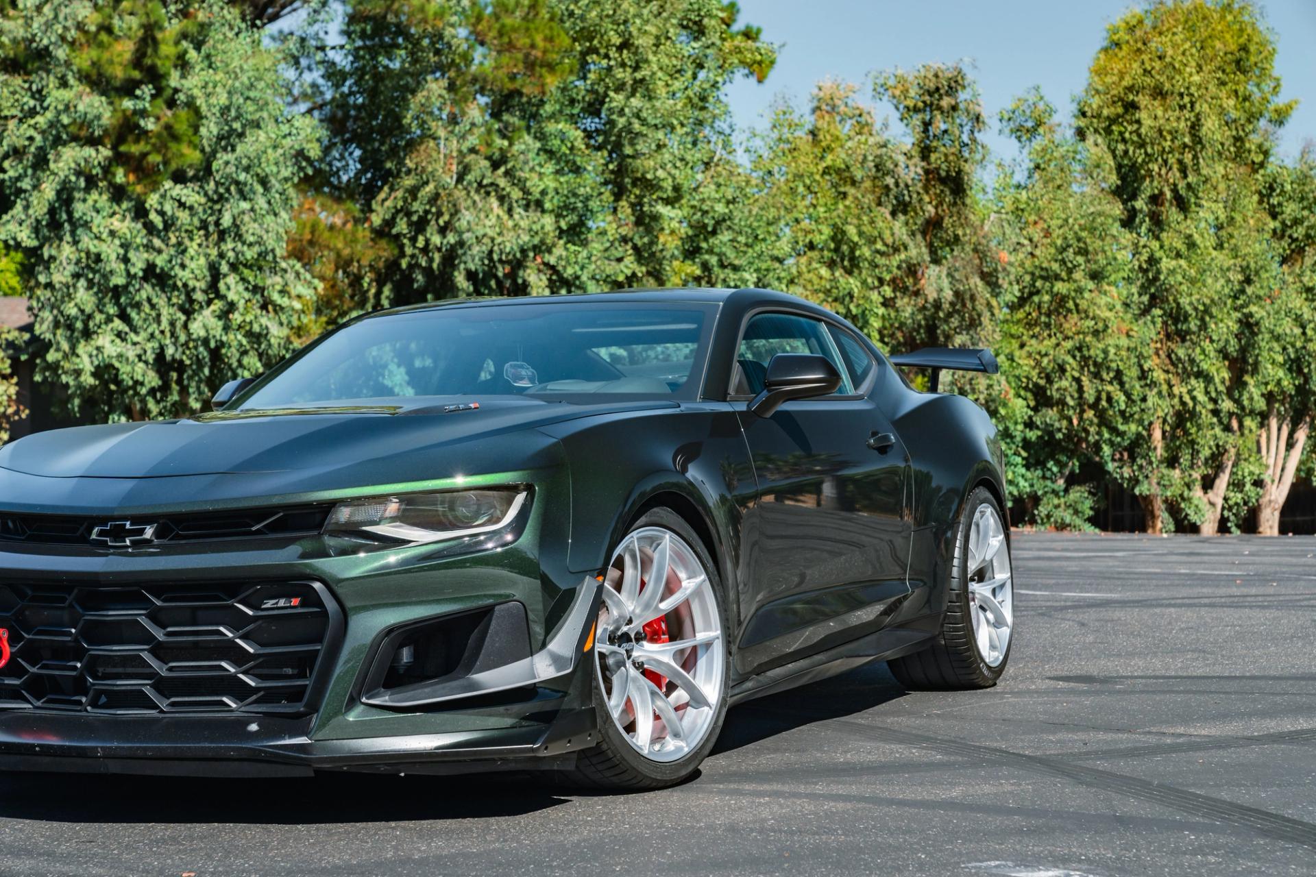 Chevrolet 6th Gen Camaro Zl1 1le With 20 Vs 5rs Wheels In Brushed Clear