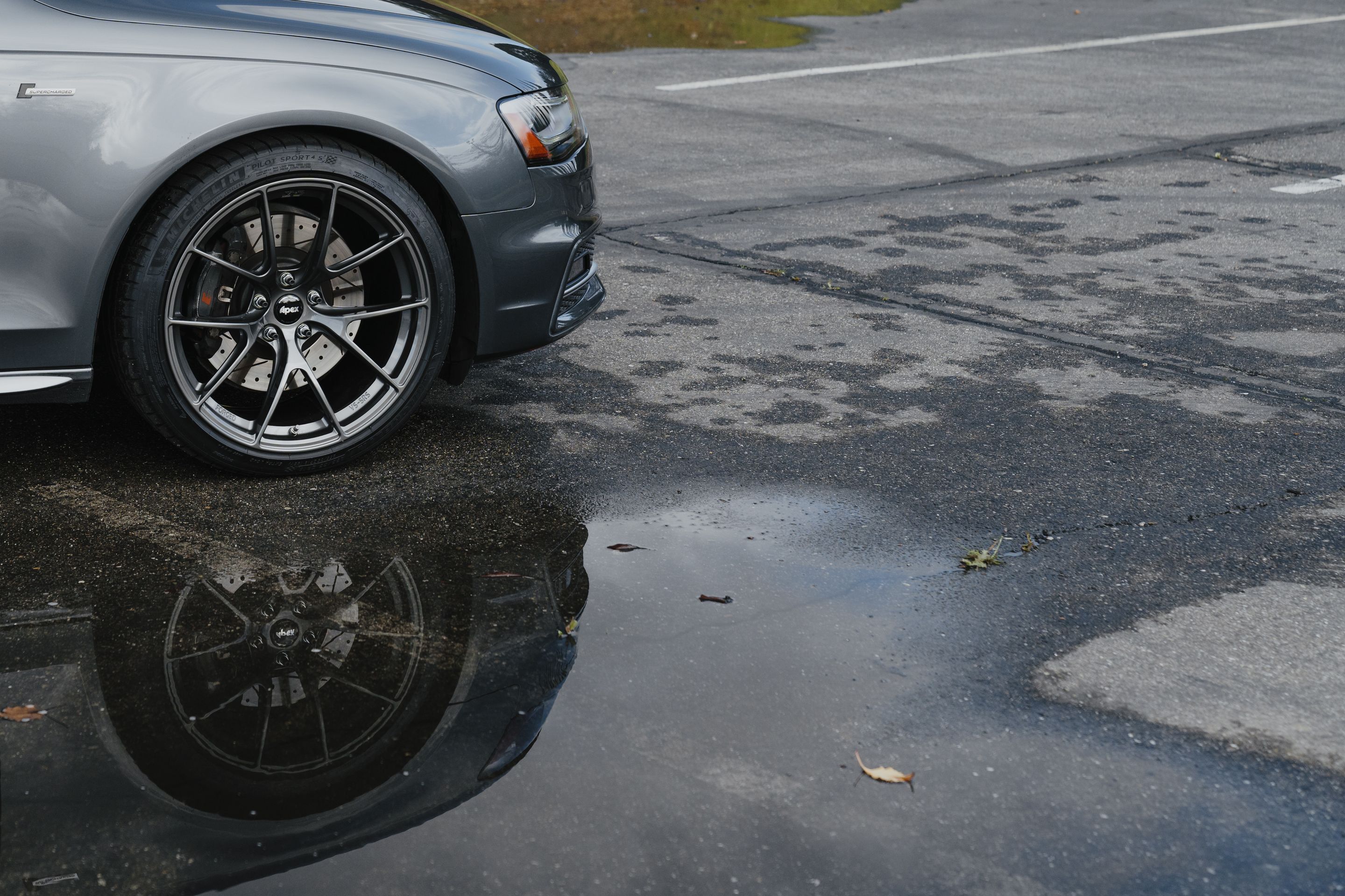 Grey Audi B8 S4 with 19" VS-5RS Apex wheels in Anthracite