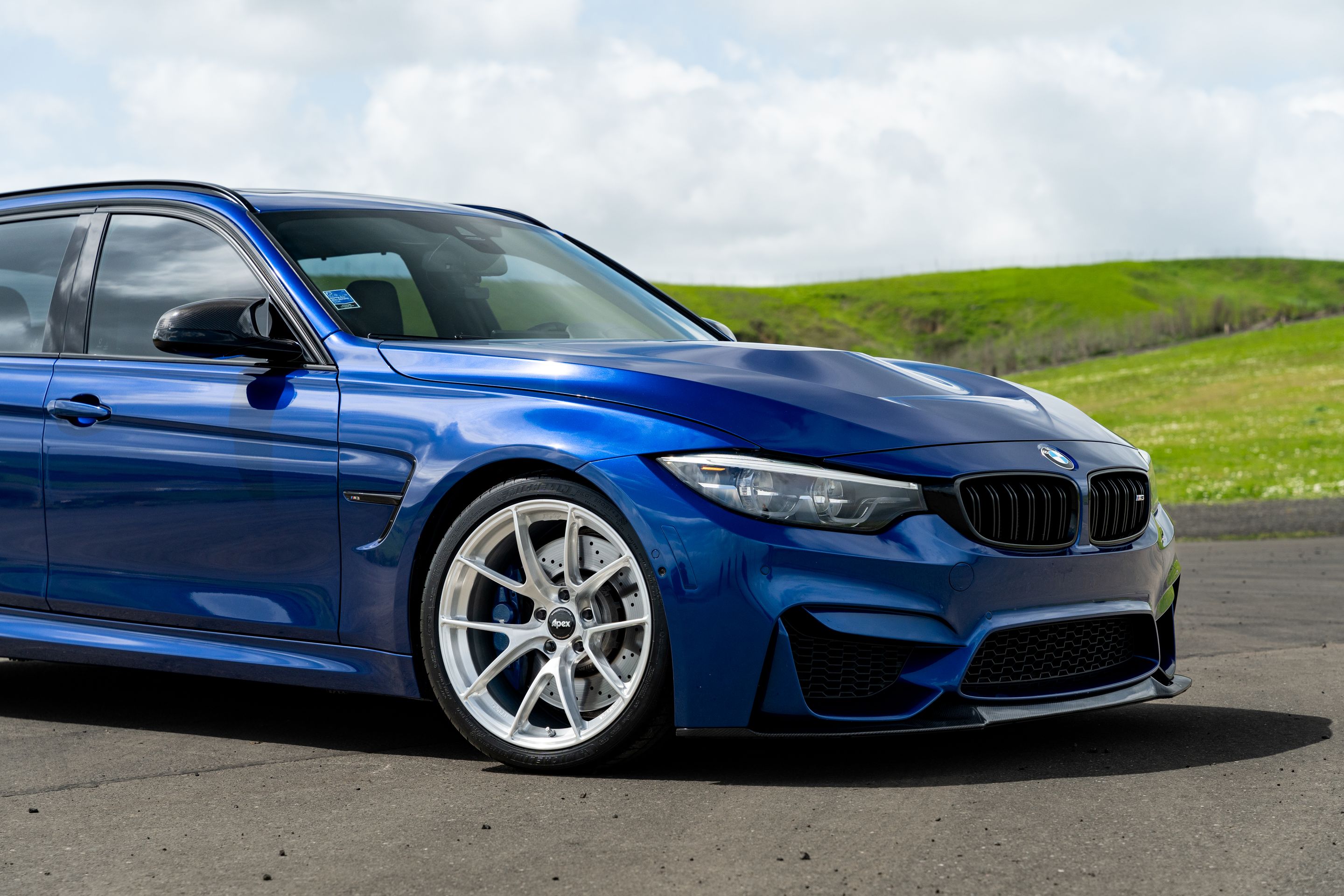 Blue BMW F80 M3 with 19" VS-5RS Apex wheels in Brushed Clear