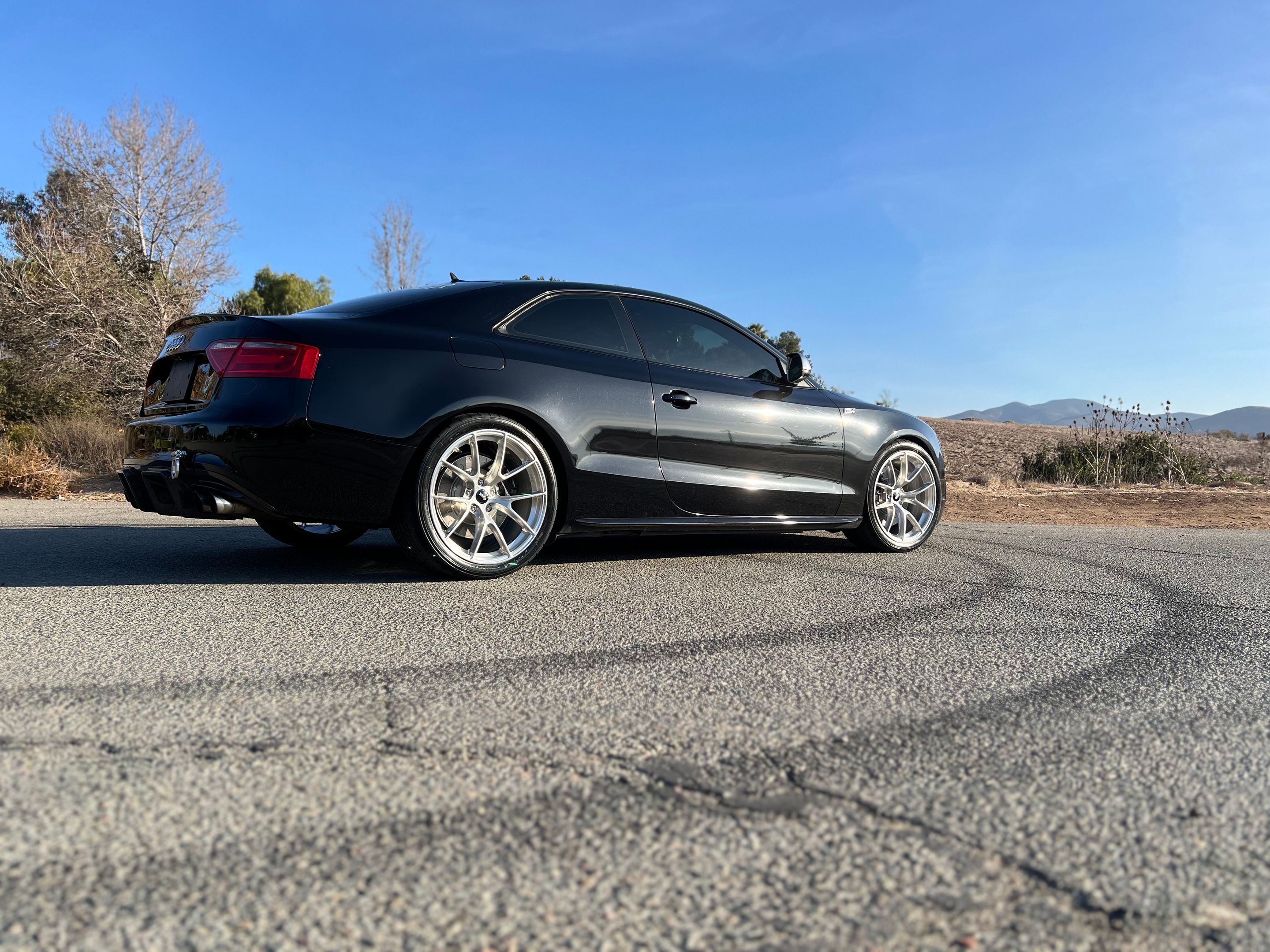 Black Audi B8 S5 with 19" VS-5RS Apex wheels in Brushed Clear