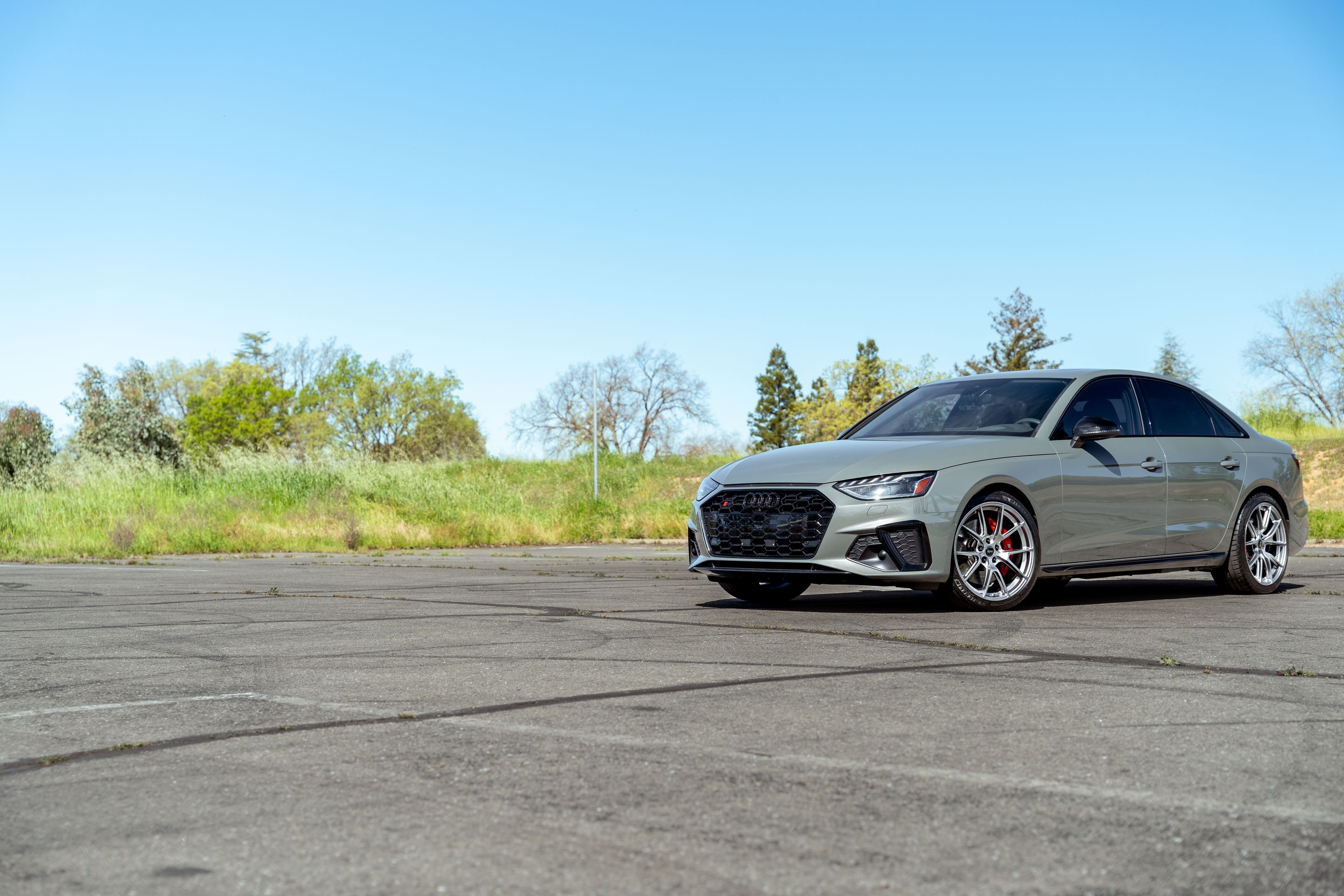 Grey Audi B9 S4 with 19" VS-5 Apex wheels in Hyper Black
