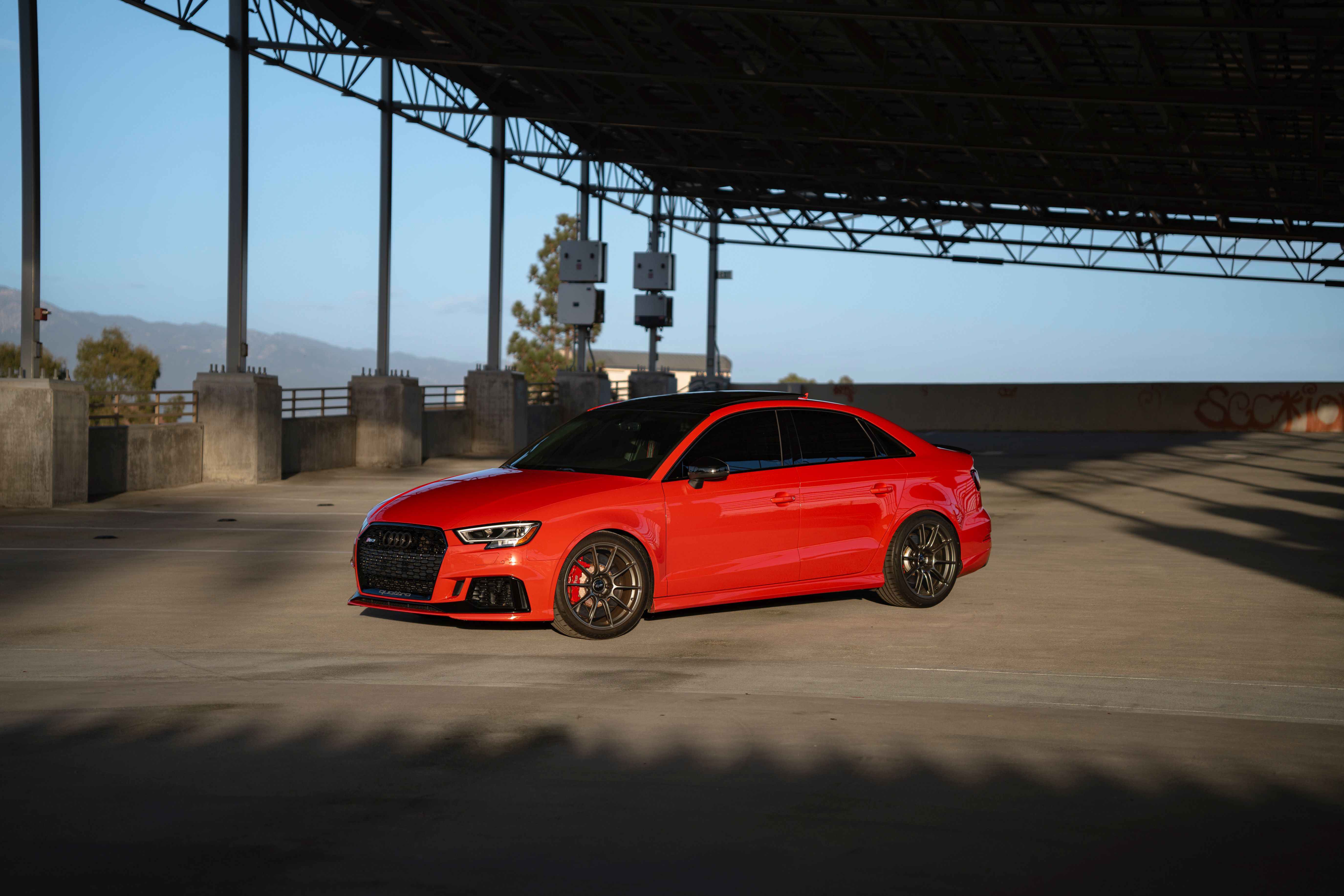 Red Audi RS 3 - SM-10RS in Satin Bronze