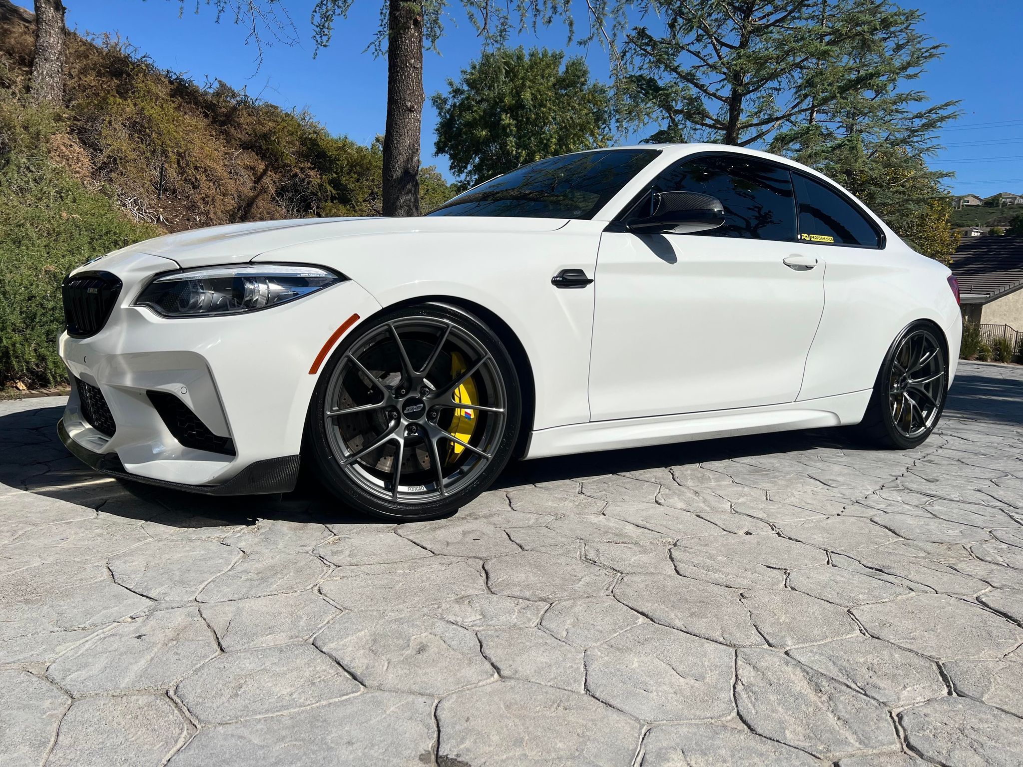 White BMW F87 M2 with 19" VS-5RS Apex wheels in Anthracite