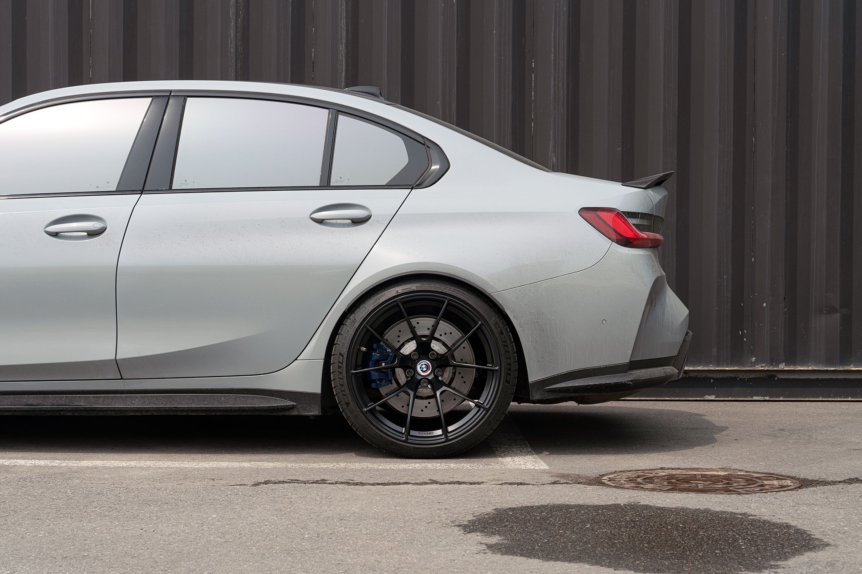 Grey BMW G80 M3 with 19"/20" VS-5RS Apex wheels in Satin Black