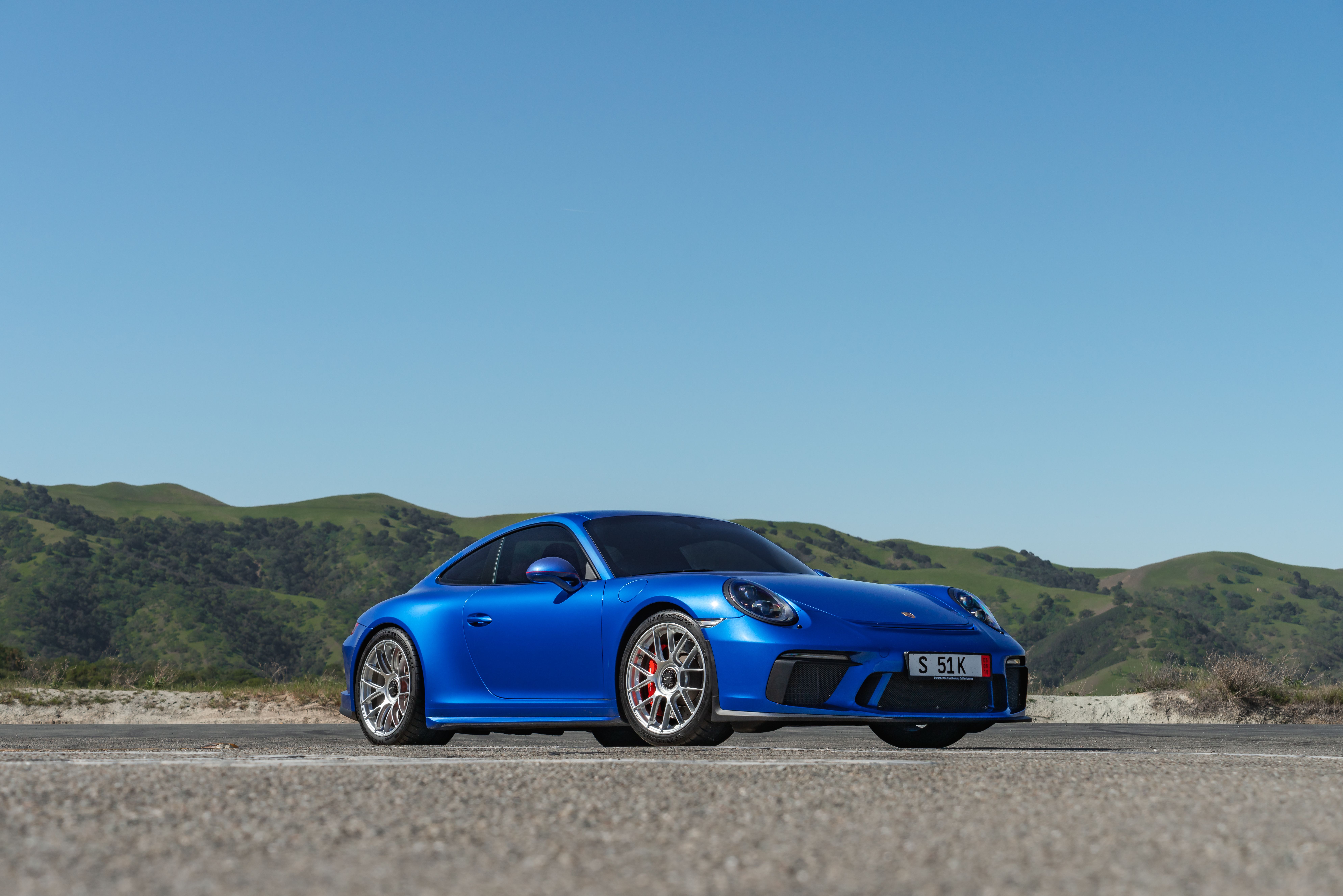Porsche 911 991.2 GT3 Touring with 19