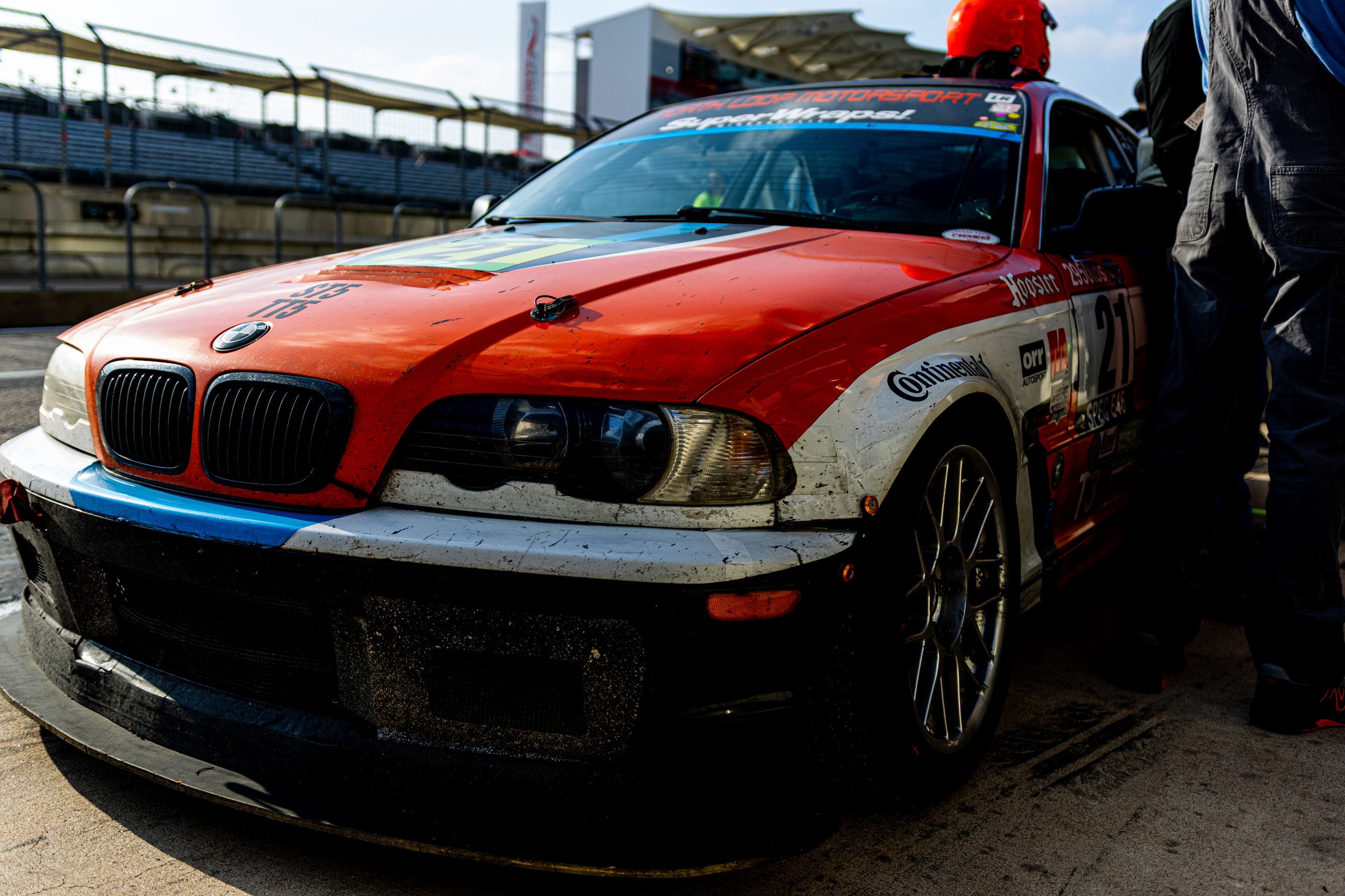 Orange BMW Spec E46 with 17" ARC-8 Apex wheels in Hyper Black