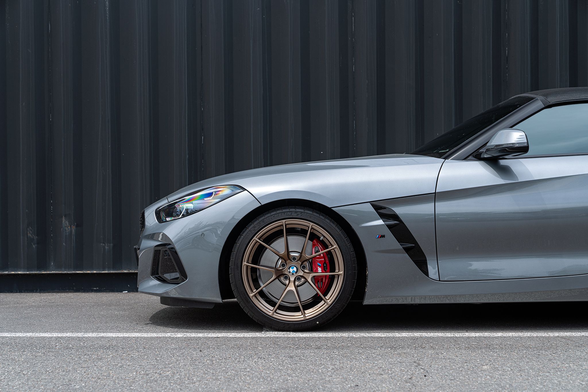 Grey BMW G29 Z4 with 19" VS-5RS Apex wheels in Satin Bronze