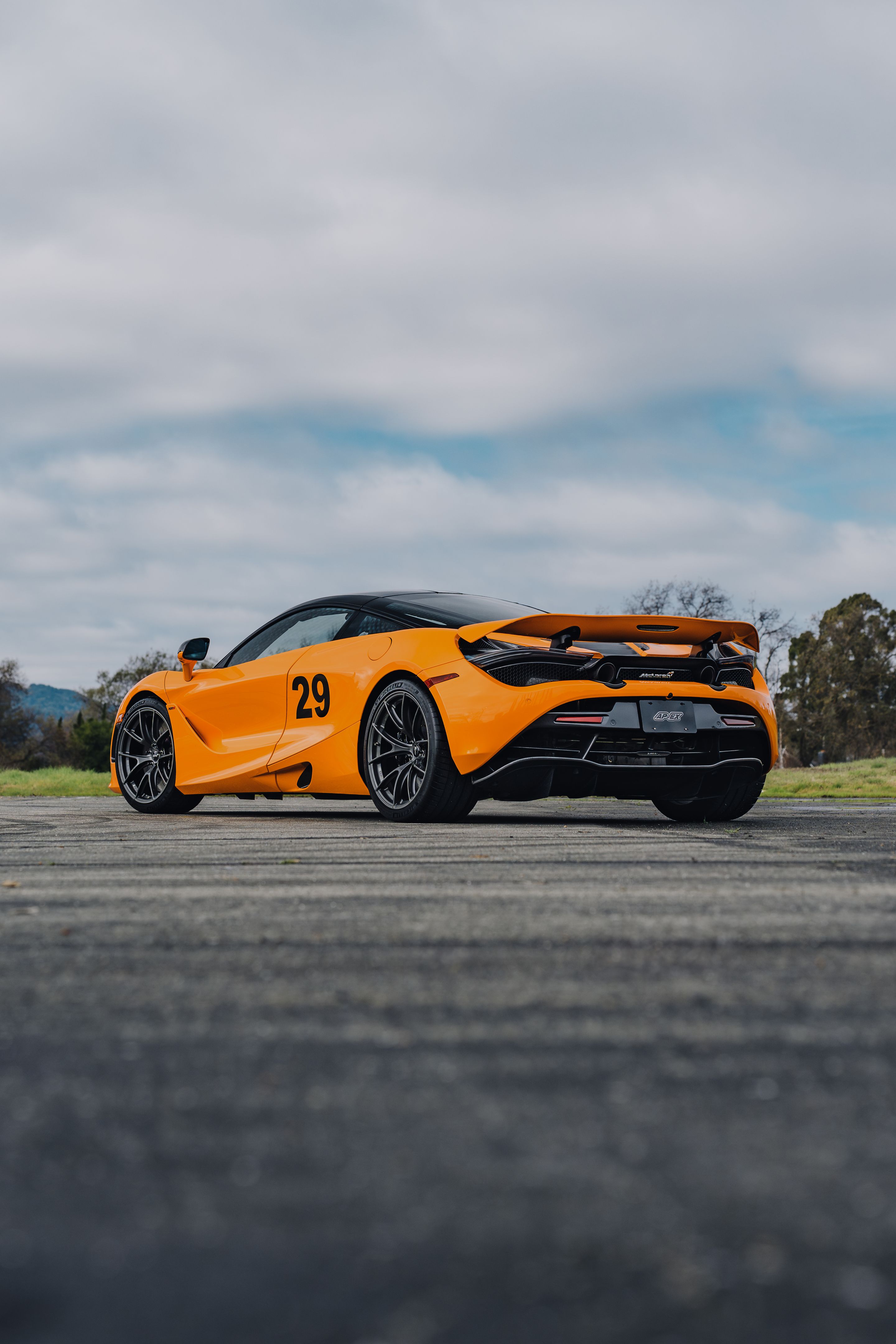 Orange McLaren 720S with 19"/20" VS-5RS Apex wheels in Anthracite