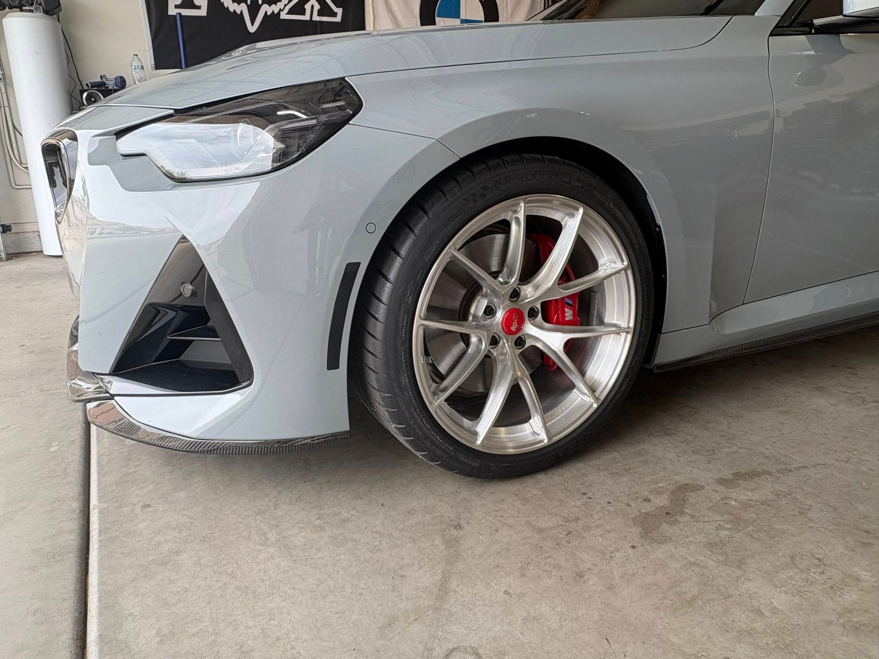 Grey BMW G42 2 Series with 19" VS-5RS Apex wheels in Brushed Clear